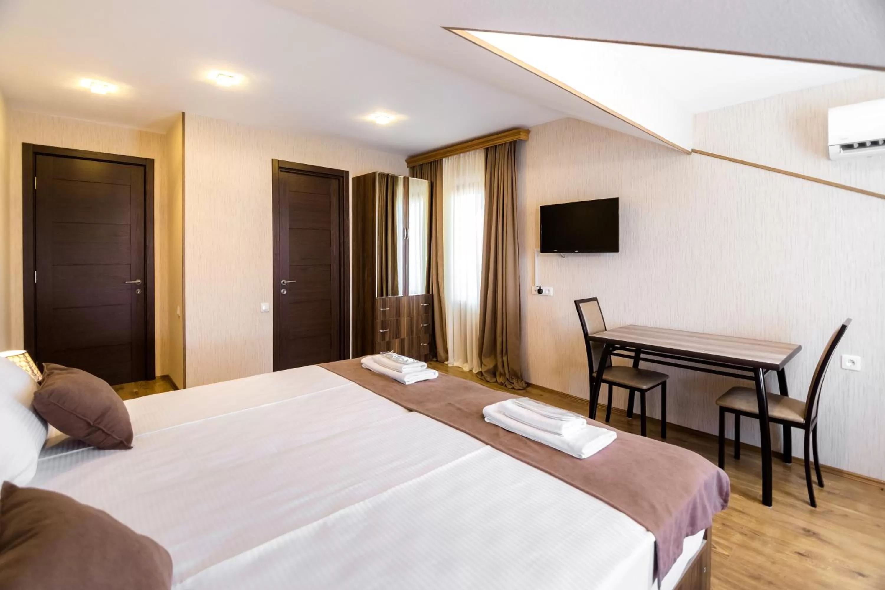 Bed in Elia Palace Hotel