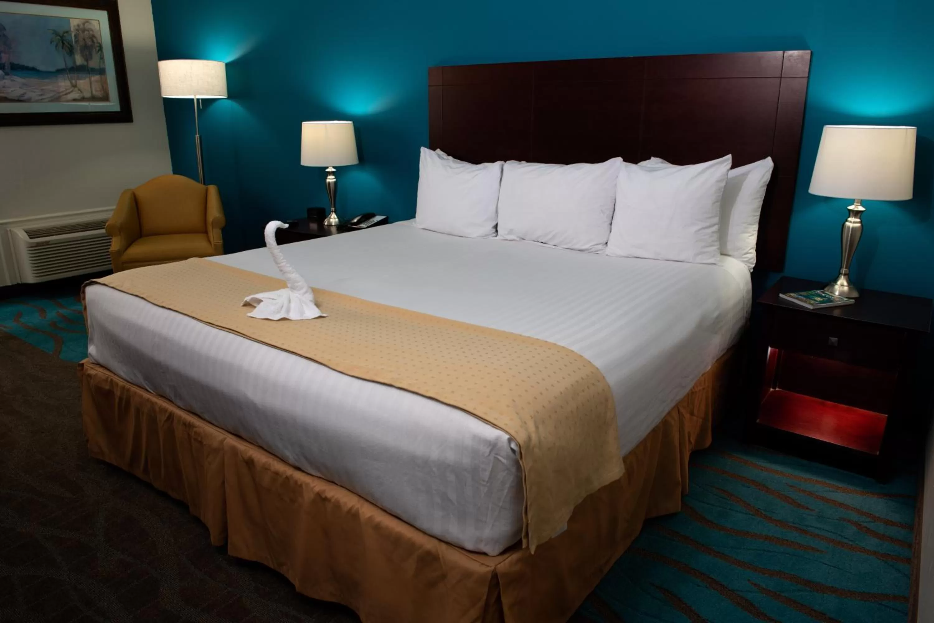 Photo of the whole room, Bed in Spark by Hilton Ponce