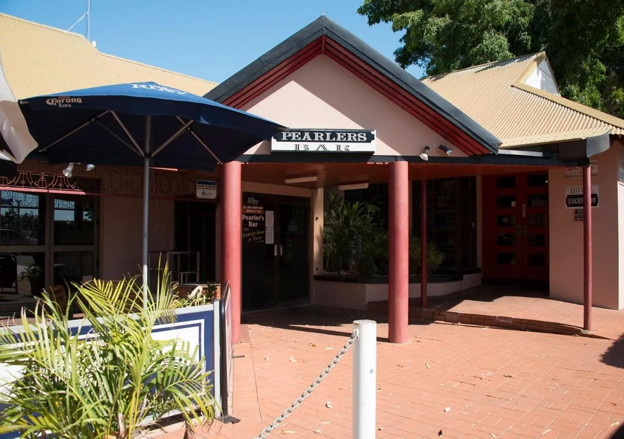 Patio in Roebuck Bay Hotel