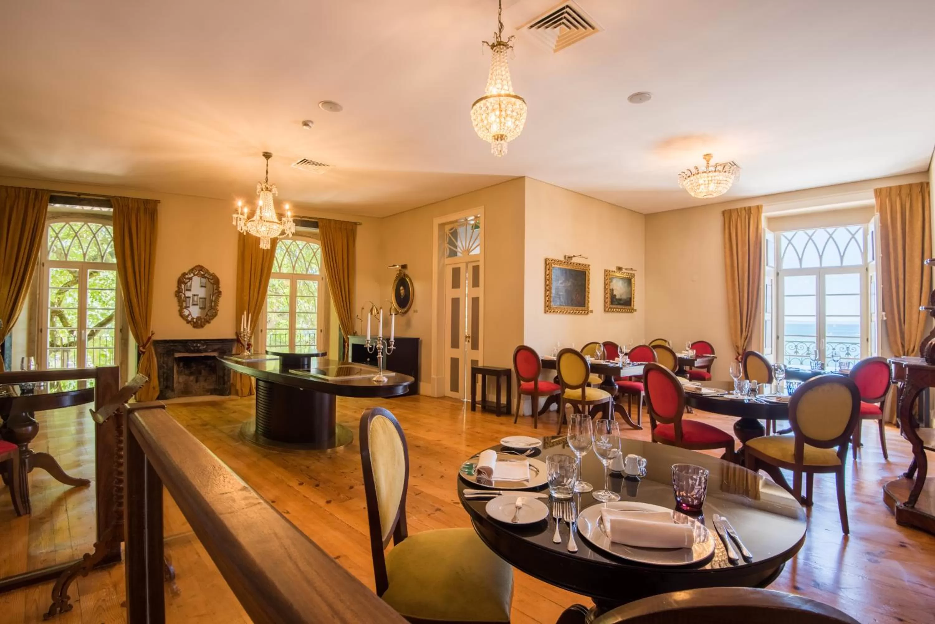 Restaurant/places to eat in Vila Gale Collection Palácio dos Arcos