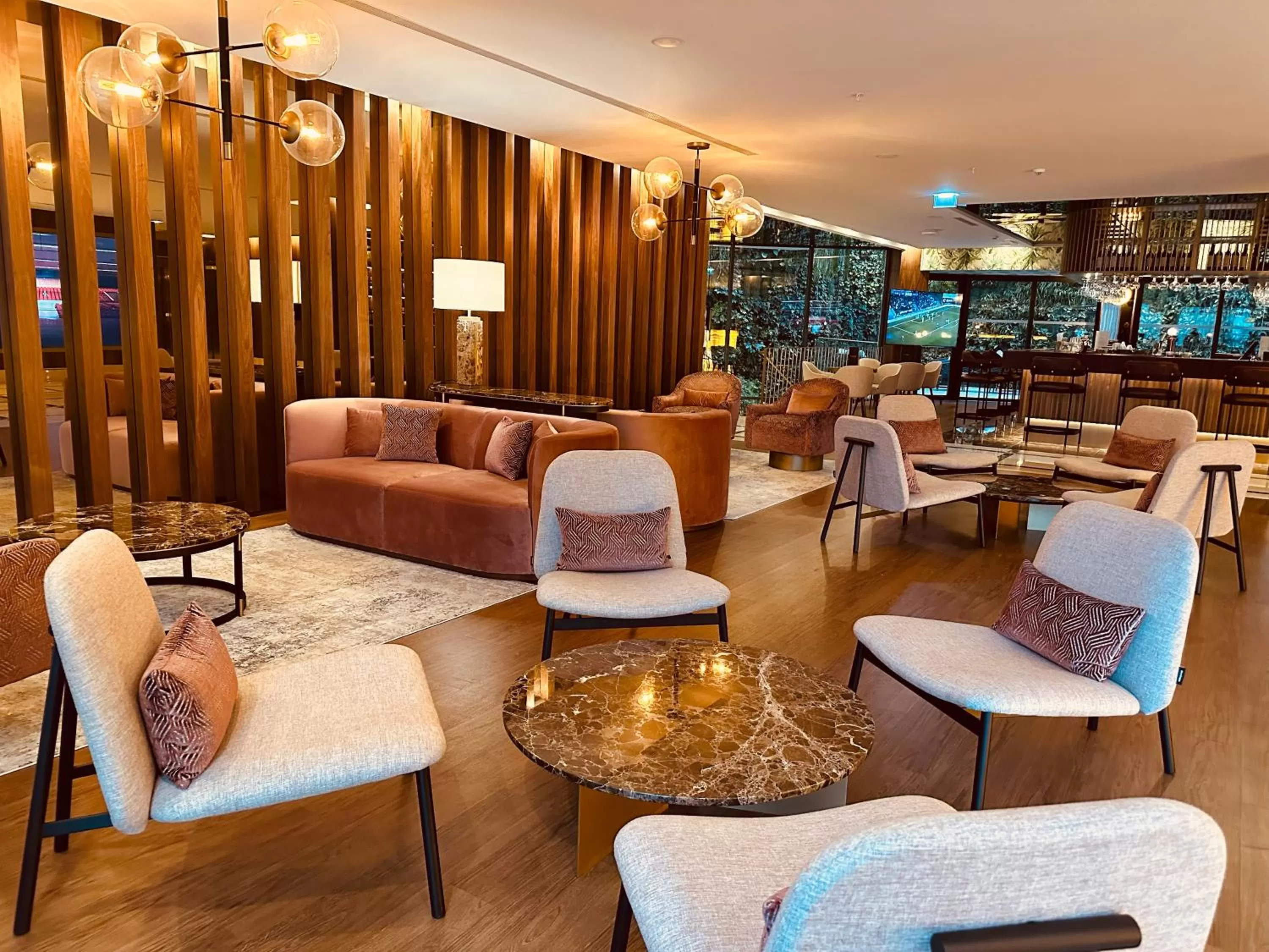 Lobby or reception in TURIM Oporto Hotel