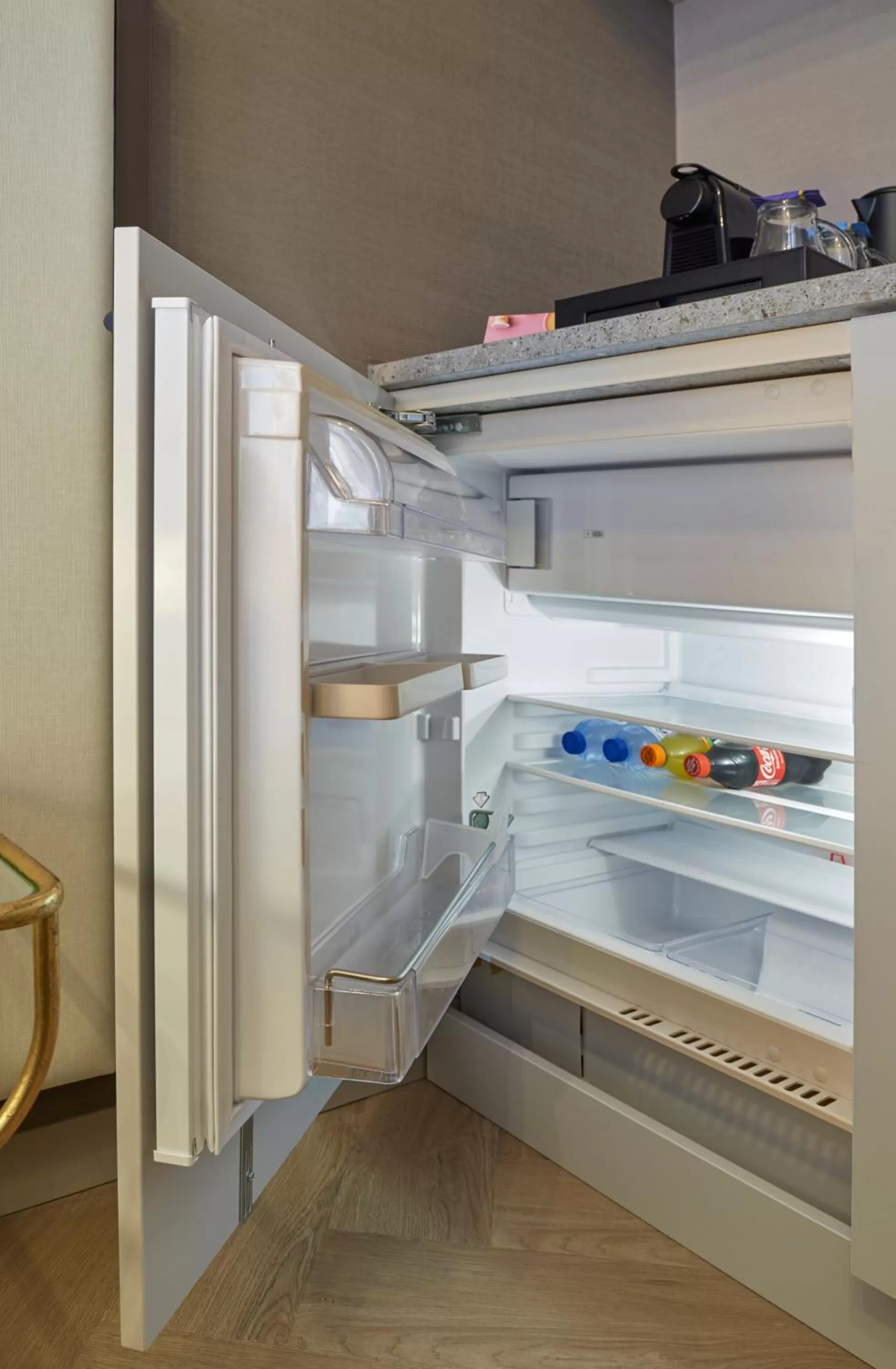 Kitchen or kitchenette in Breathe Boutique Hotel