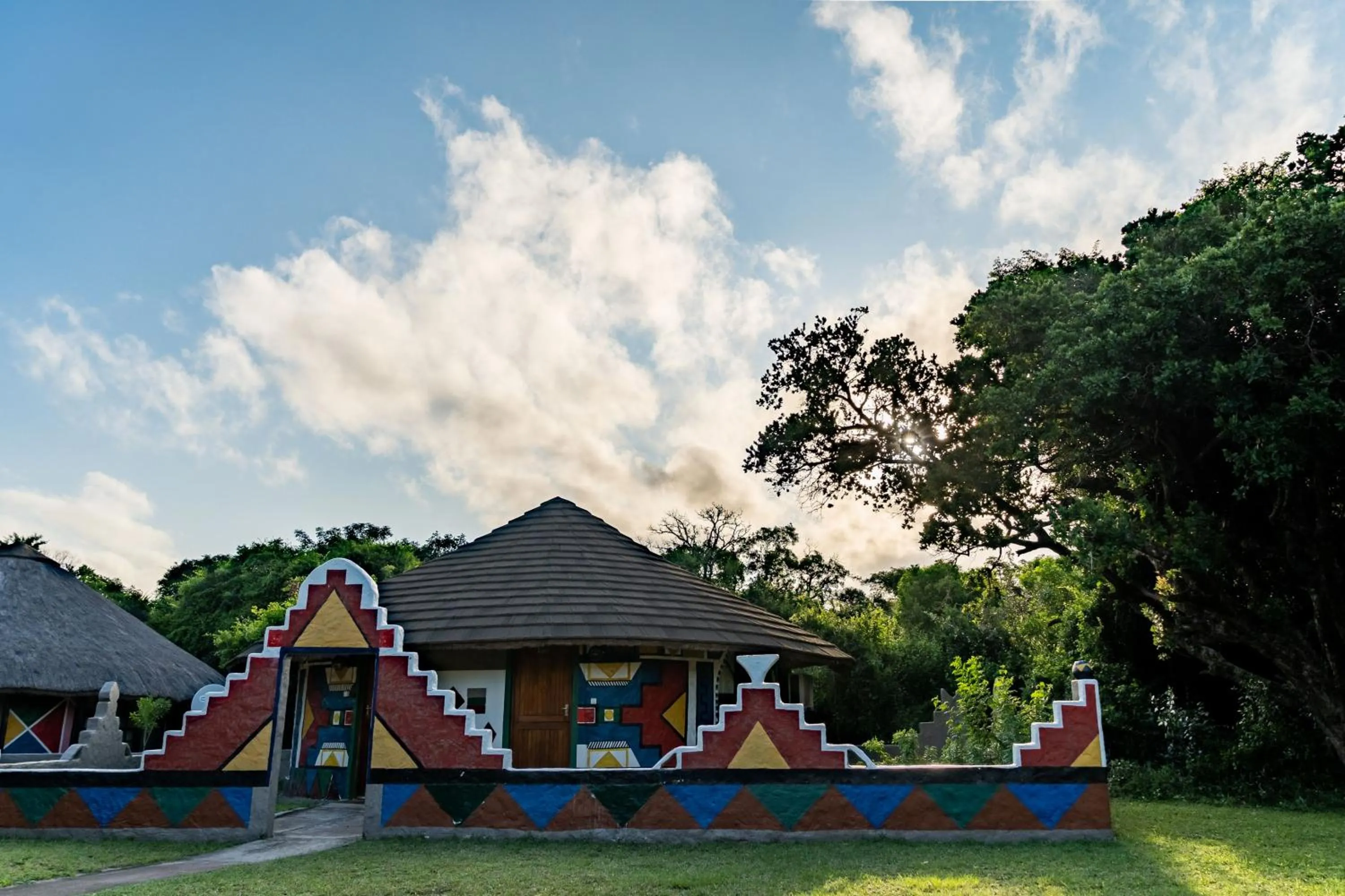 Property building in Gooderson DumaZulu Lodge