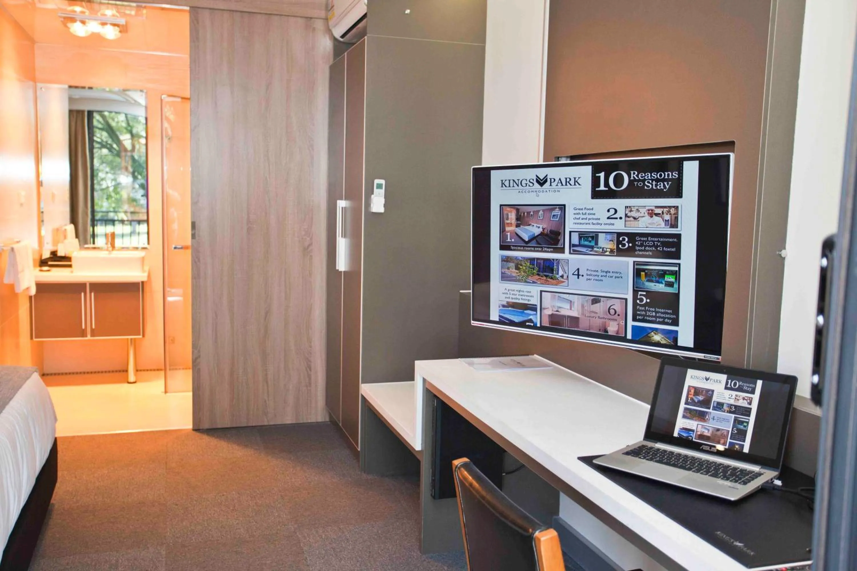 TV and multimedia in Kings Park - Accommodation