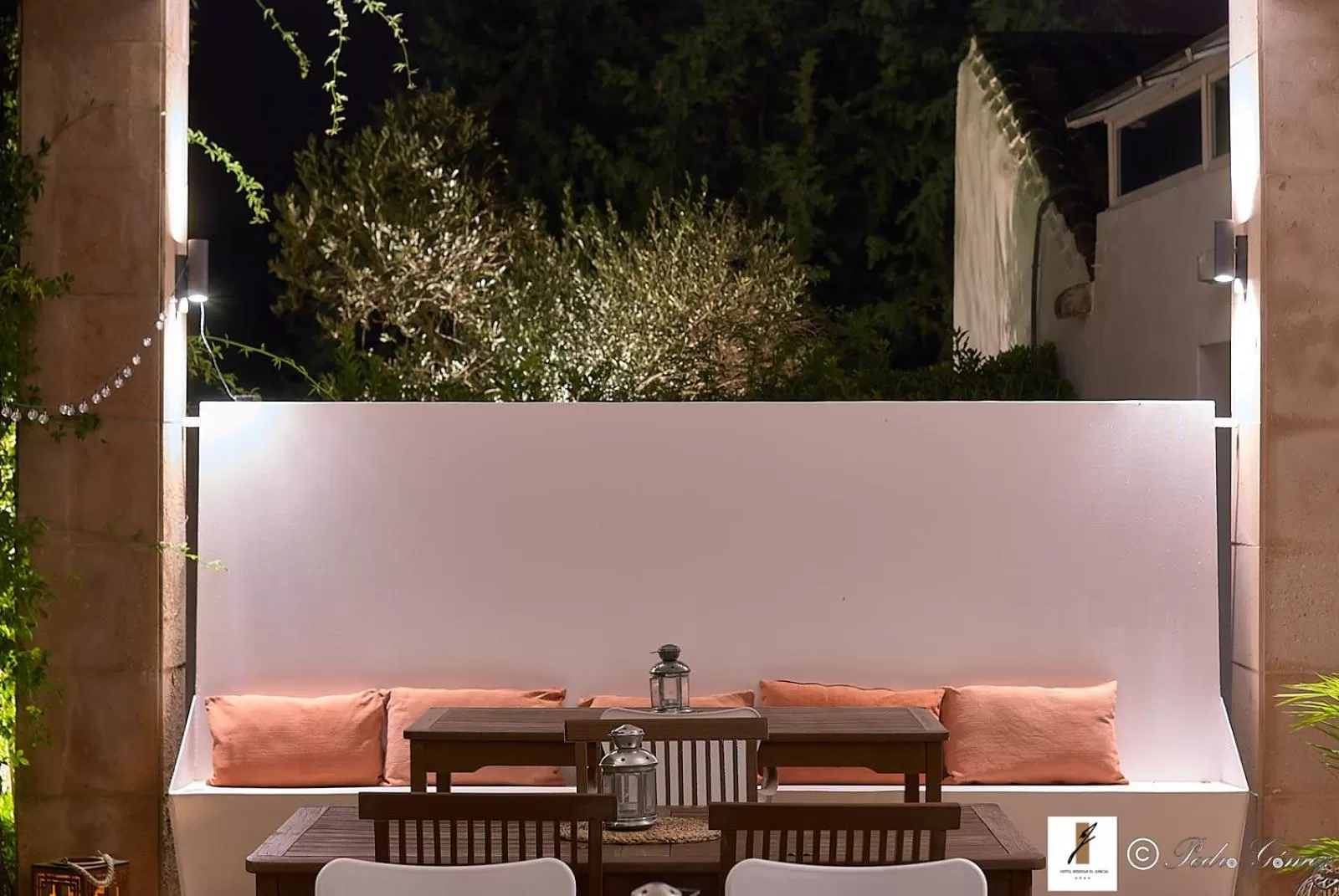 Patio in Hotel Bodega El Juncal