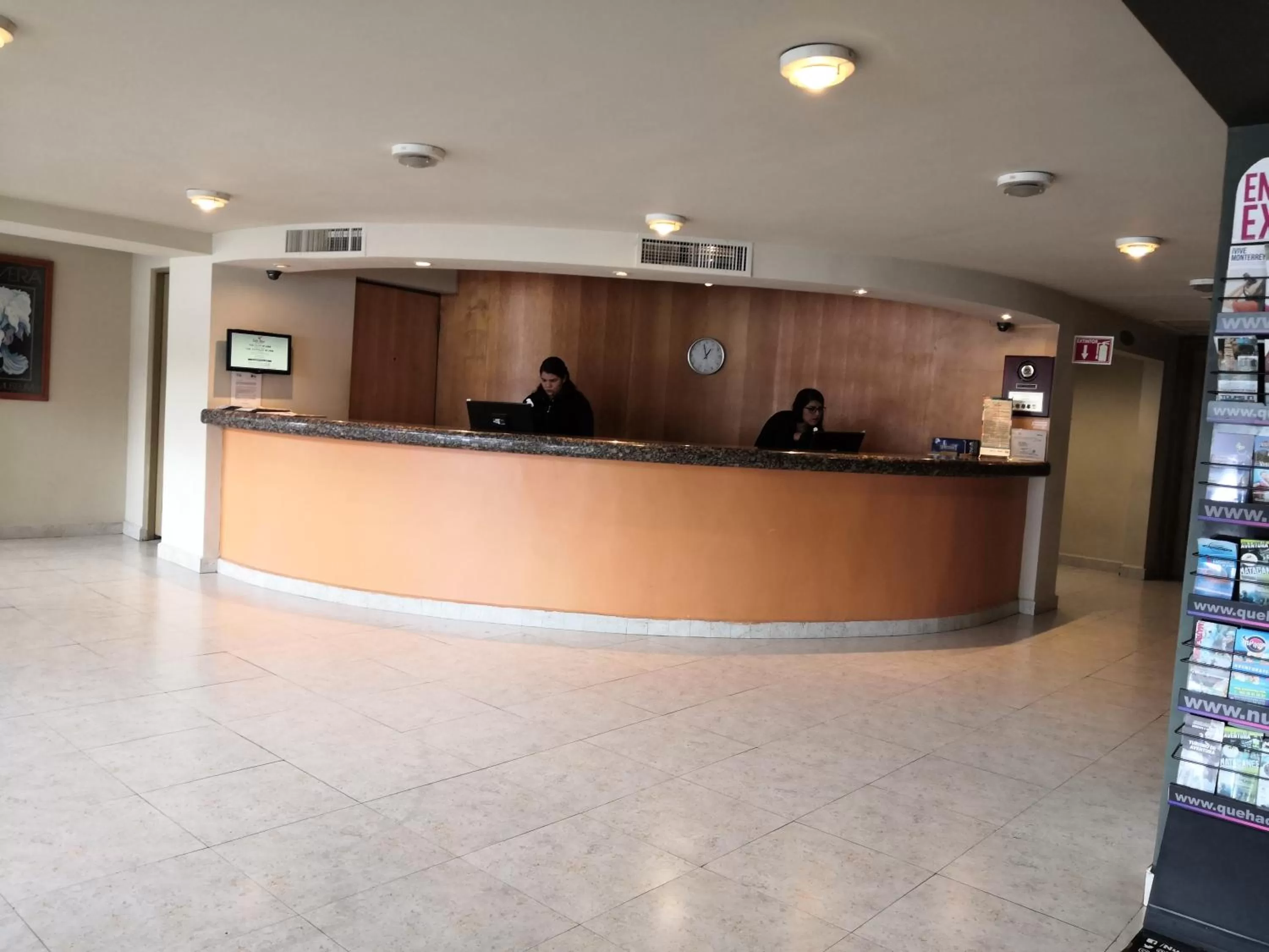 Lobby or reception in Hotel Son- Mar Monterrey Centro