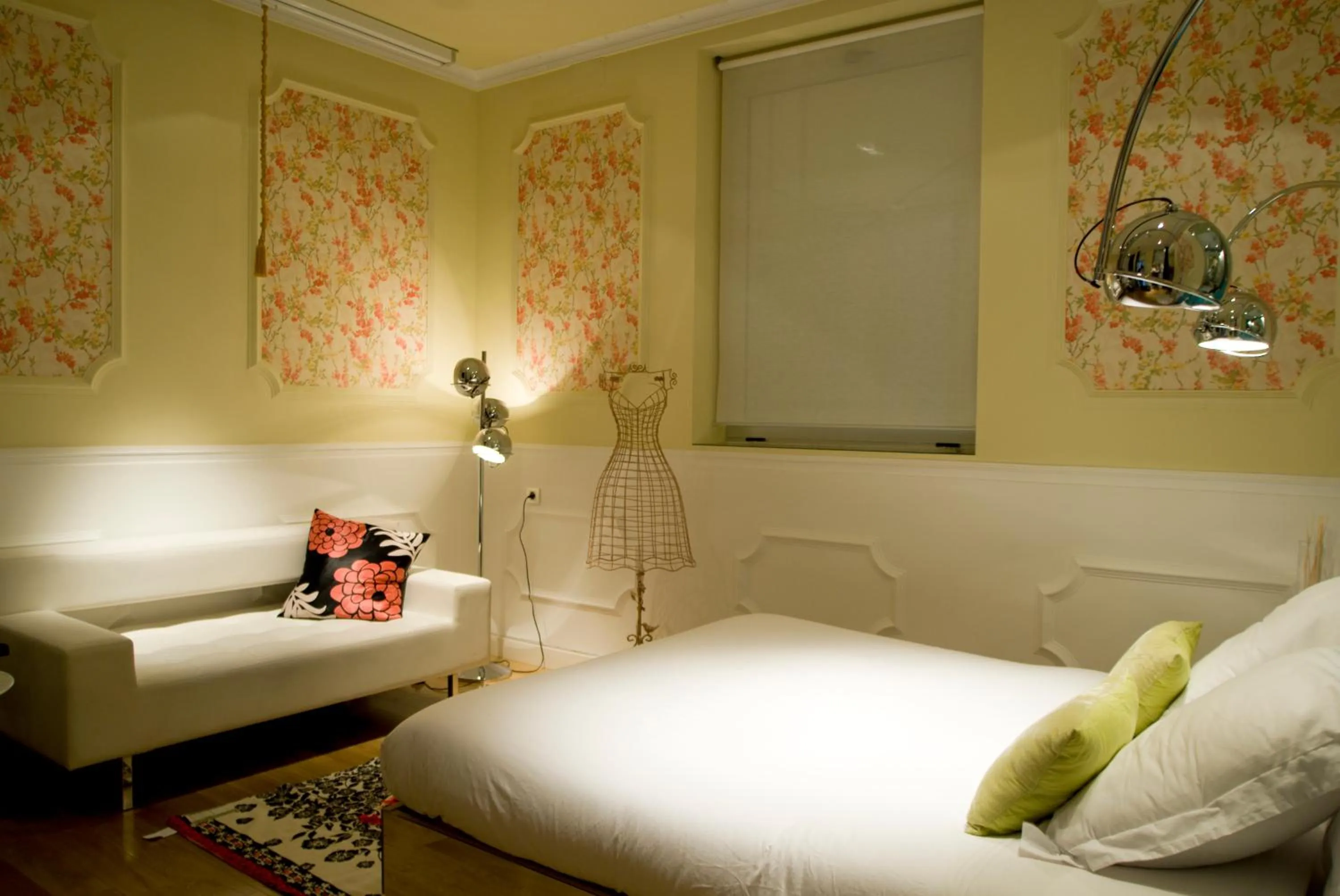 Photo of the whole room, Bed in Abalú Design Boutique Hotel Gran Via