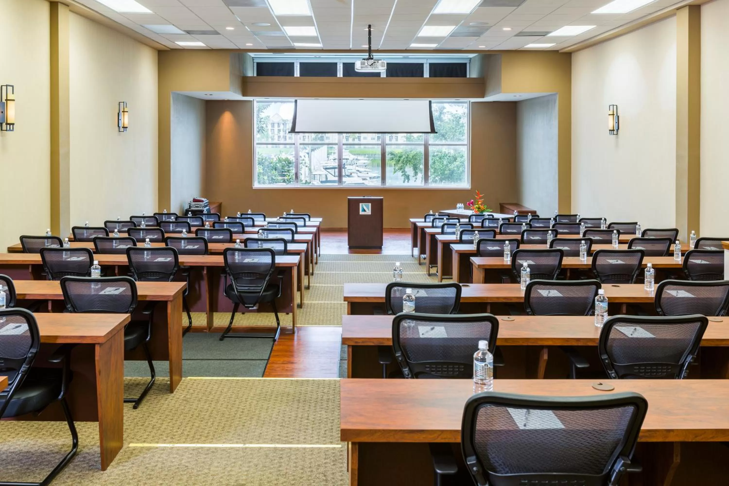 Banquet/Function facilities in South Shore Harbour Resort and Conference Center