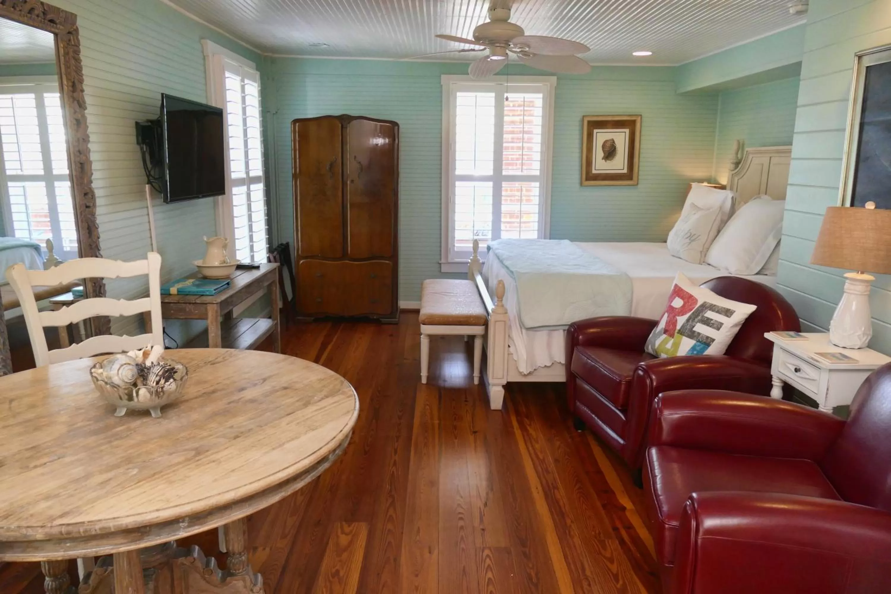 Beachview Inn and Spa