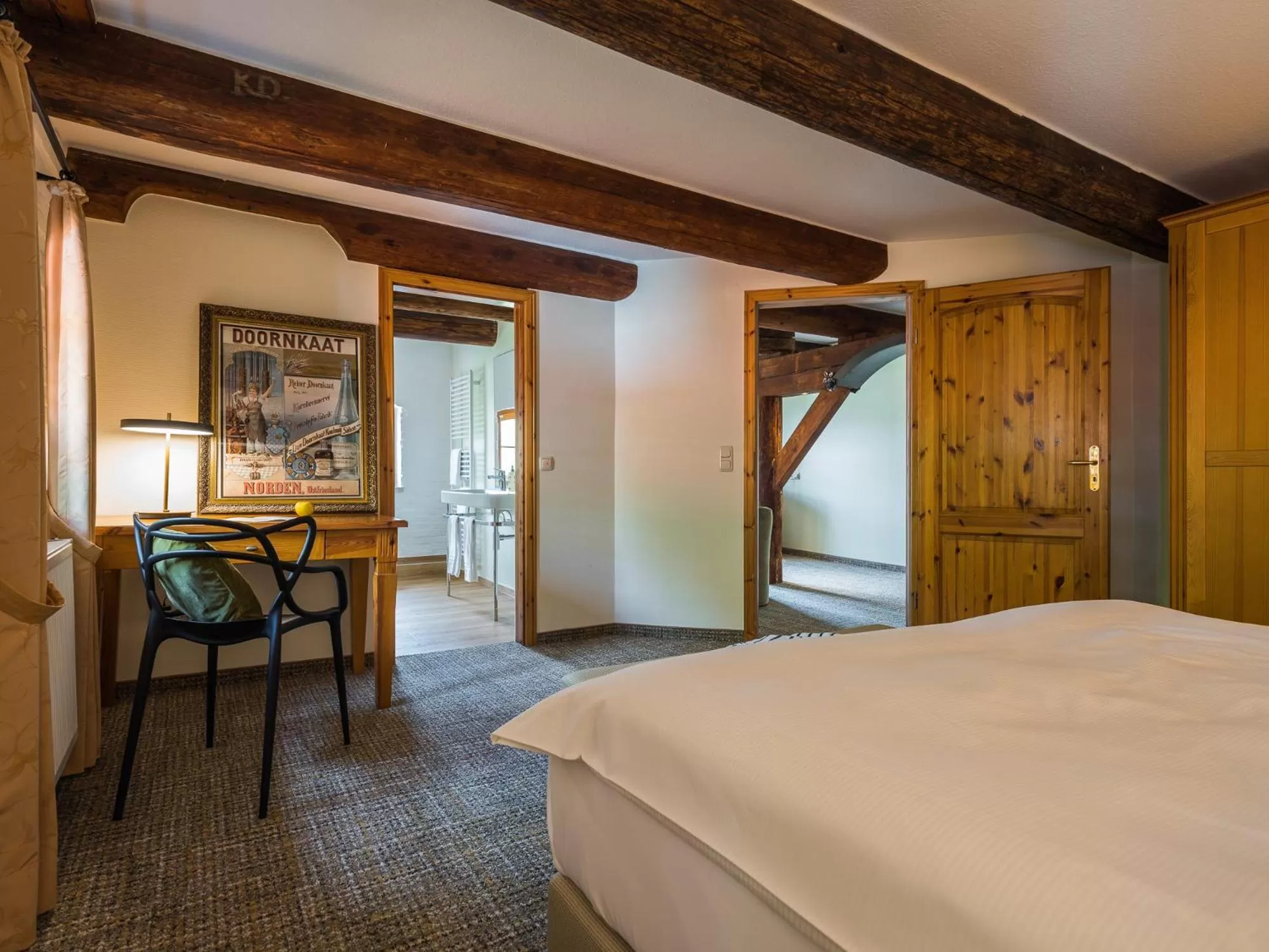 Photo of the whole room, Bed in Romantik Hotel Reichshof