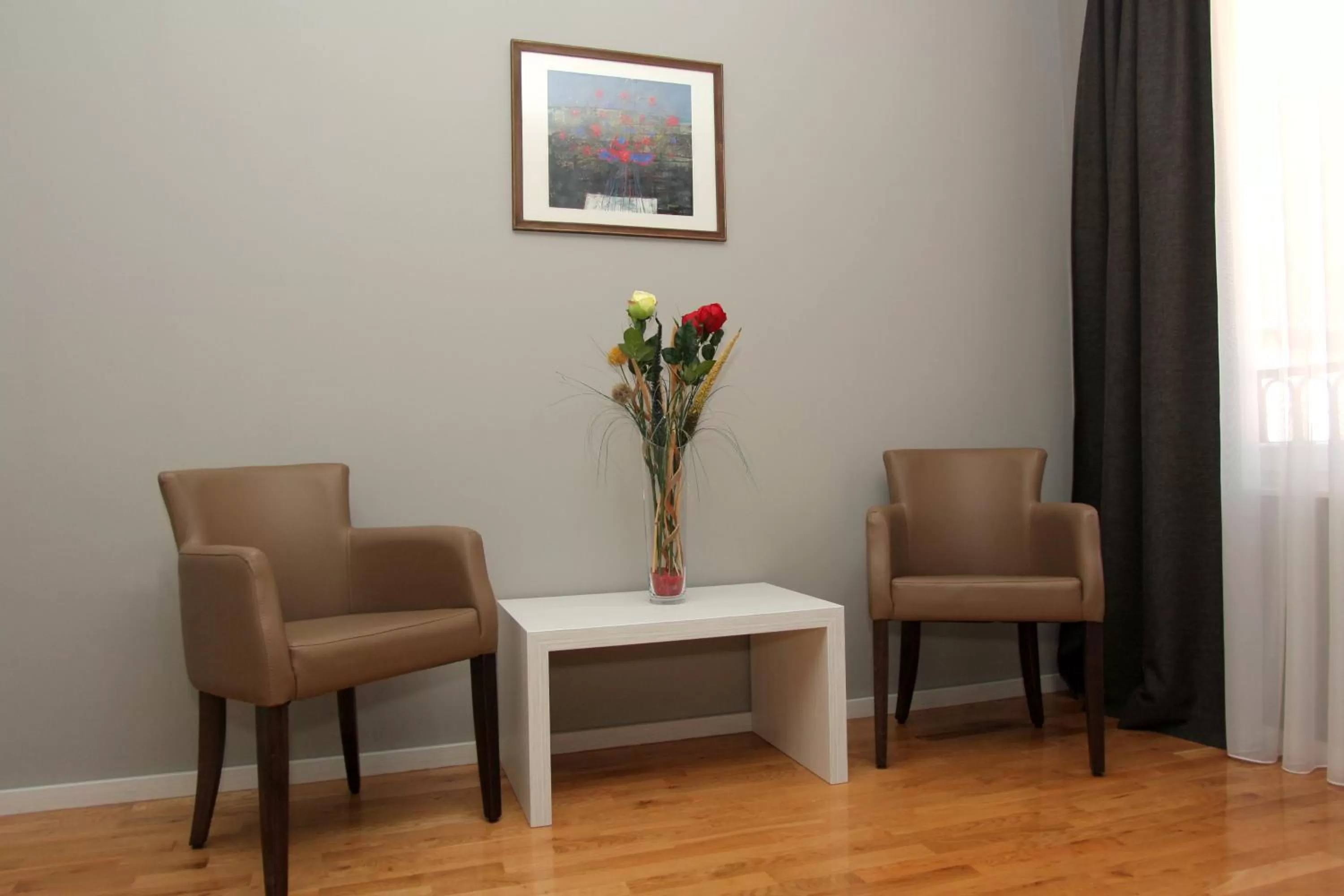 Seating area in Hotel Villa Milas