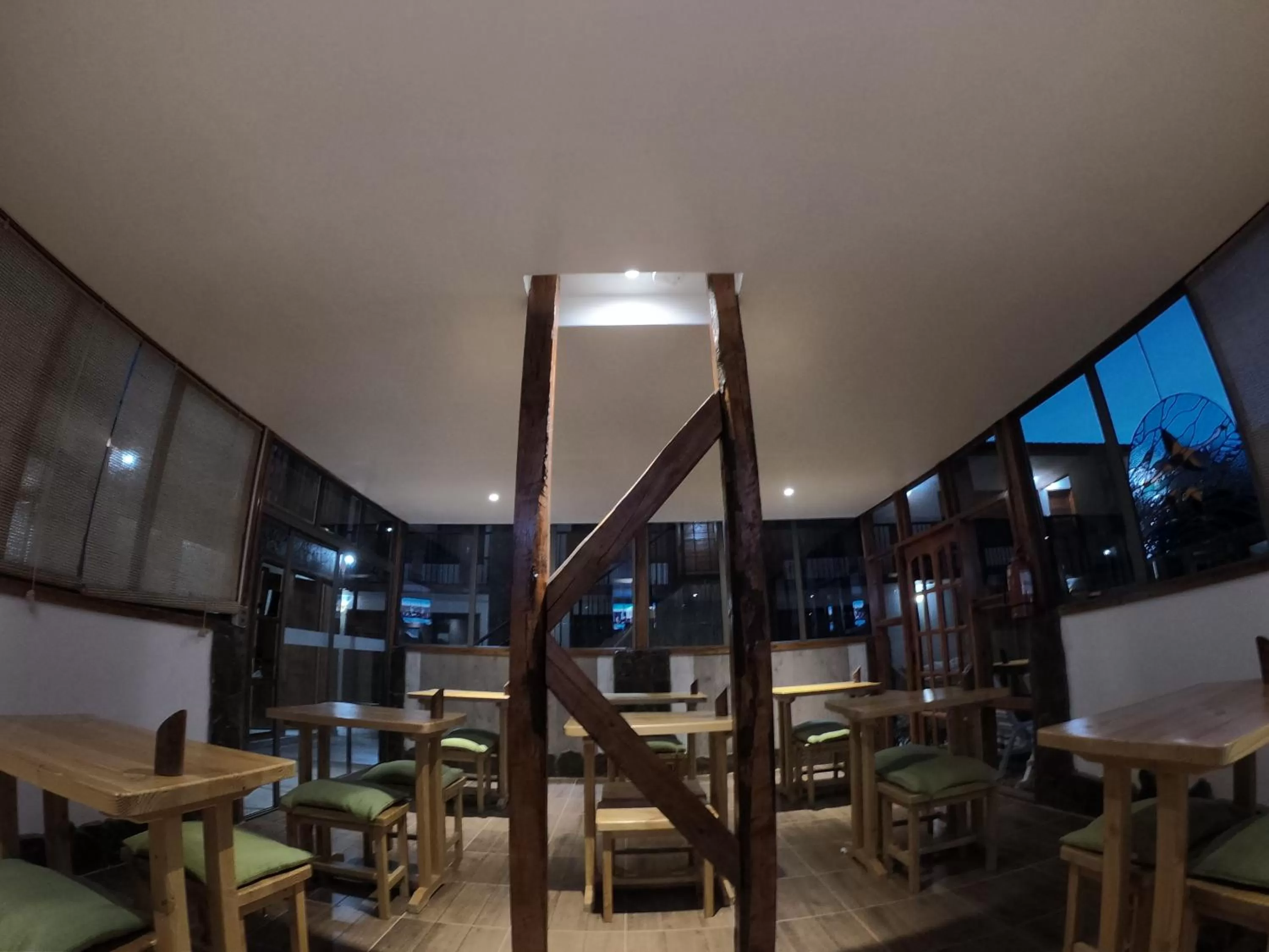 Communal lounge/ TV room in Hotel Casa Algarrobo