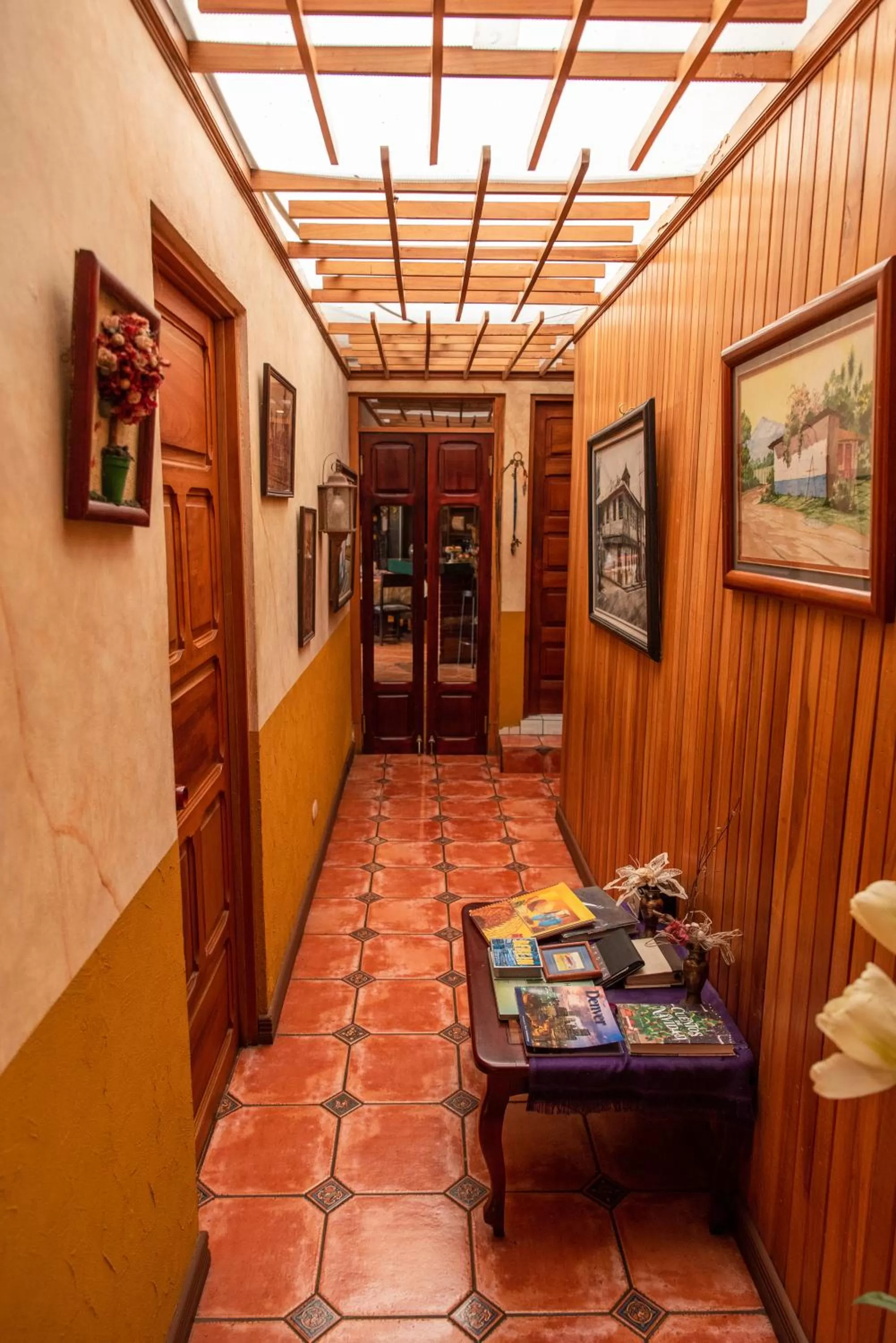 Property building in La Casa de Mamá Coyita