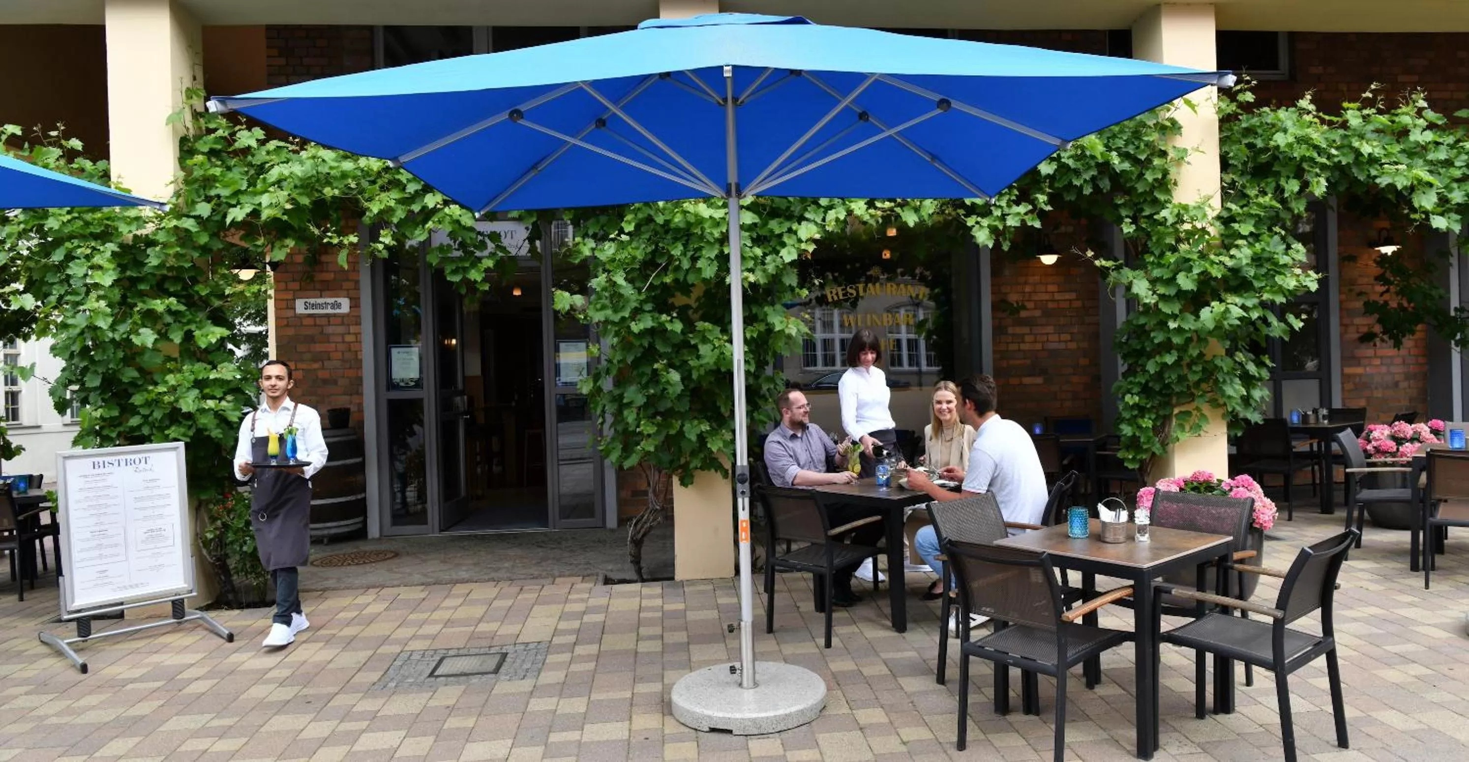 Restaurant/places to eat in Vienna House by Wyndham Sonne Rostock