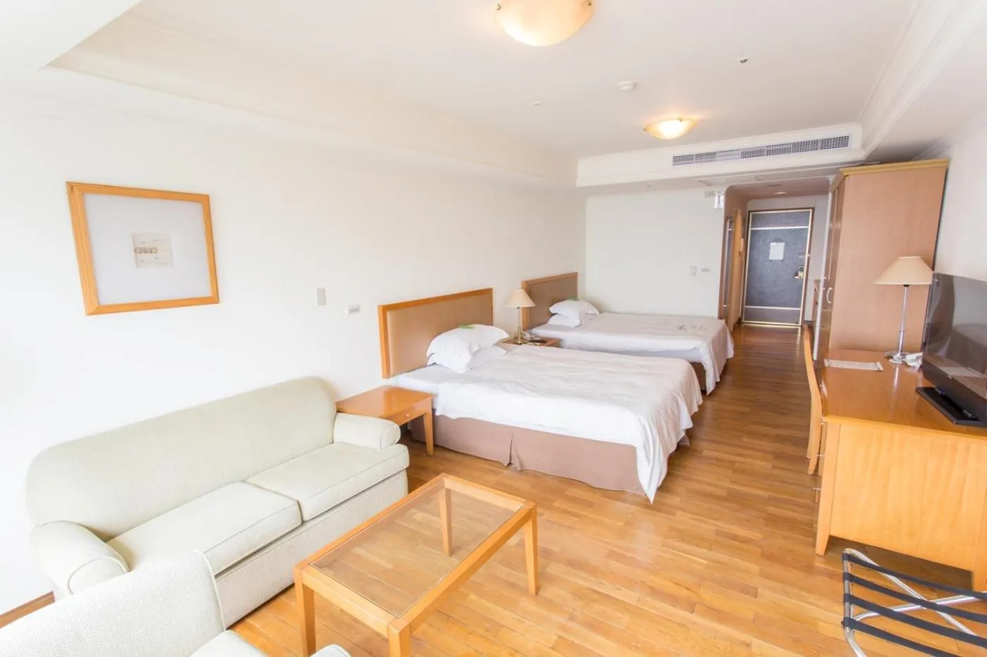 Photo of the whole room, Bed in Park Lane Inn