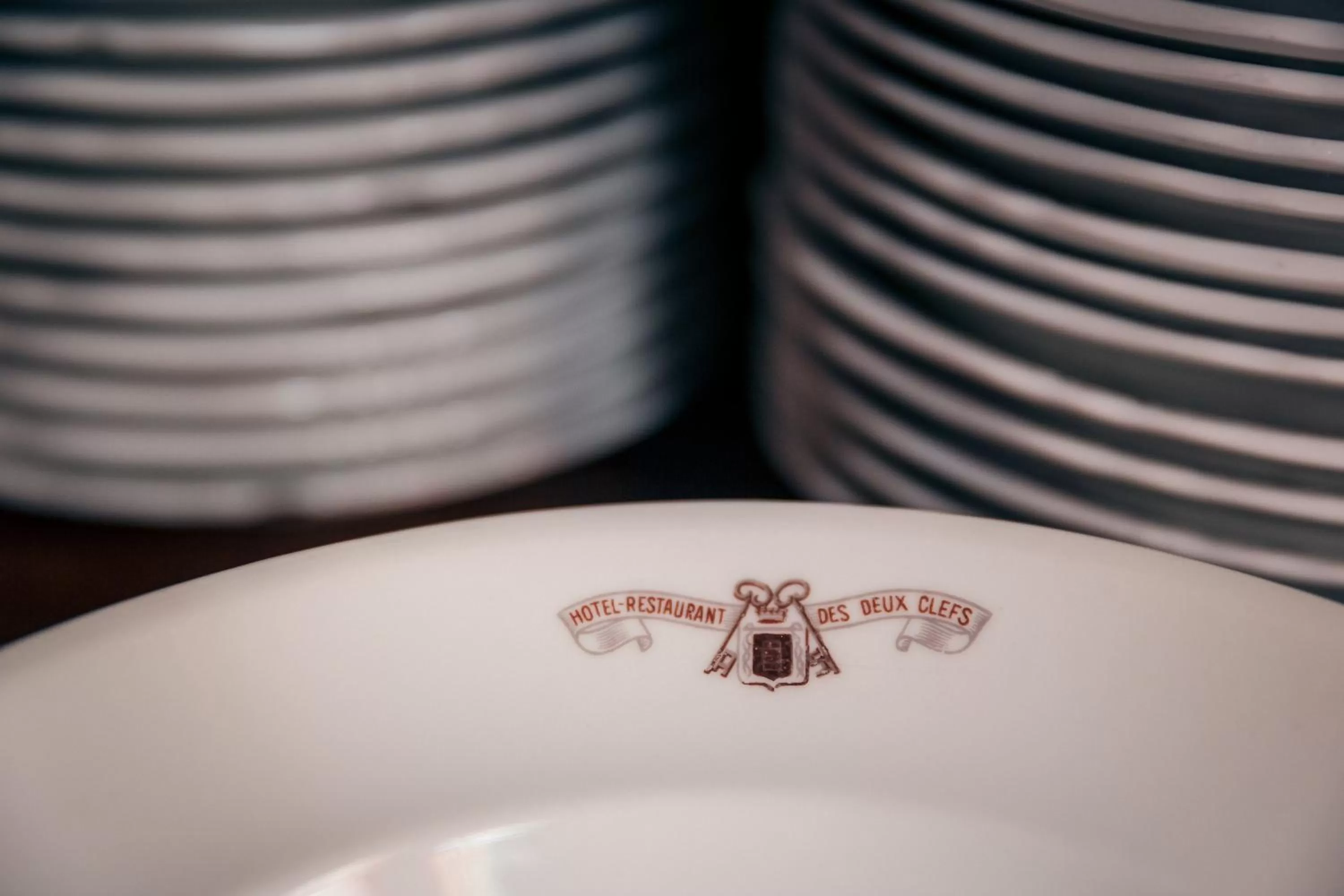 Decorative detail in Hôtel des Deux Clefs