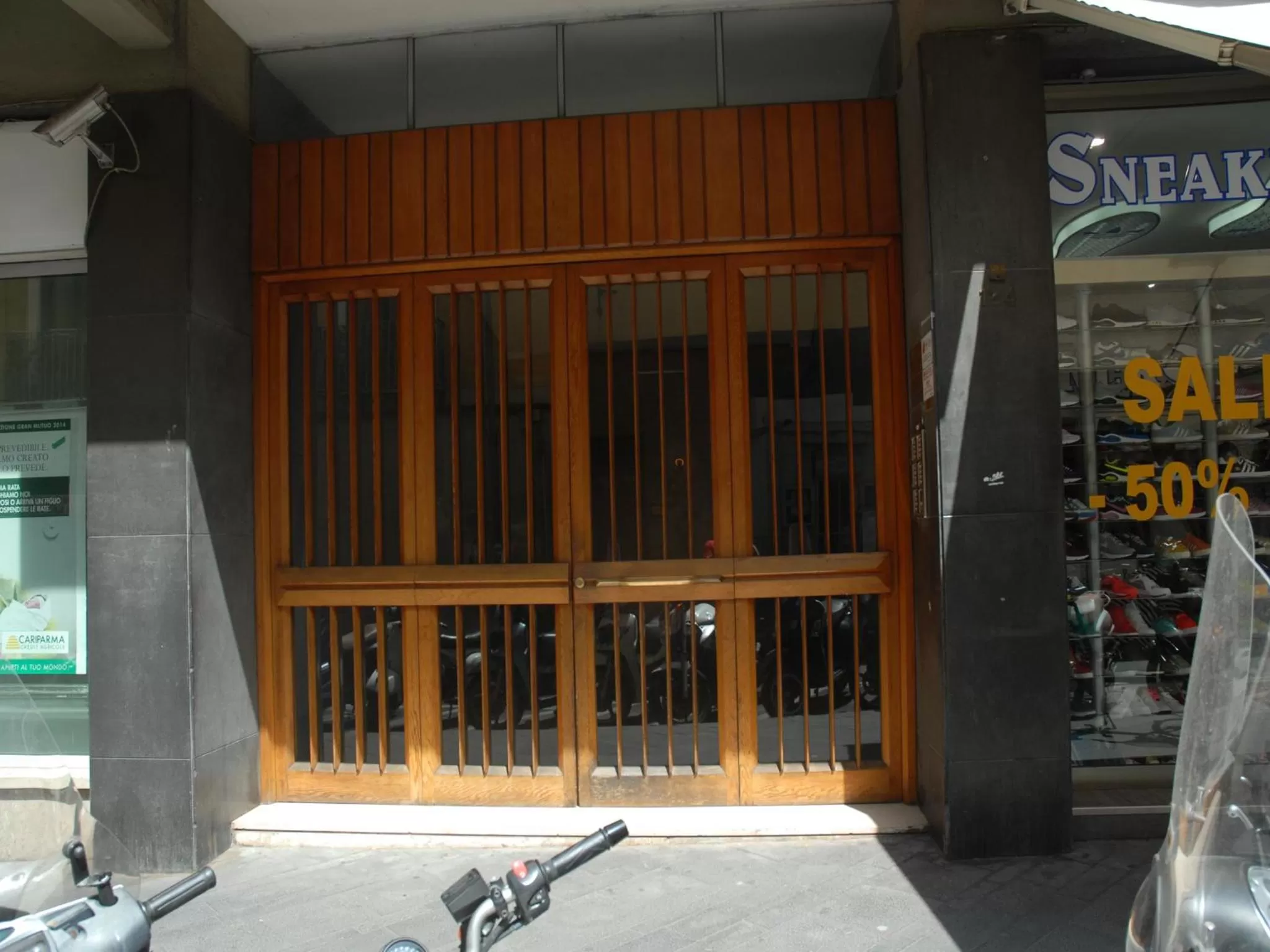 Facade/entrance in Casa Rachele