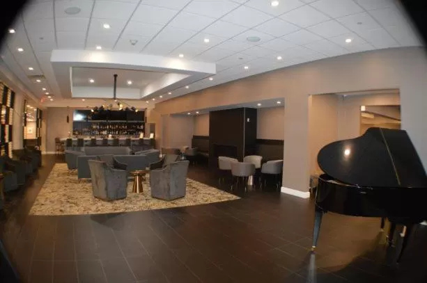 Lounge or bar in Wyndham Lancaster Resort and Convention Center