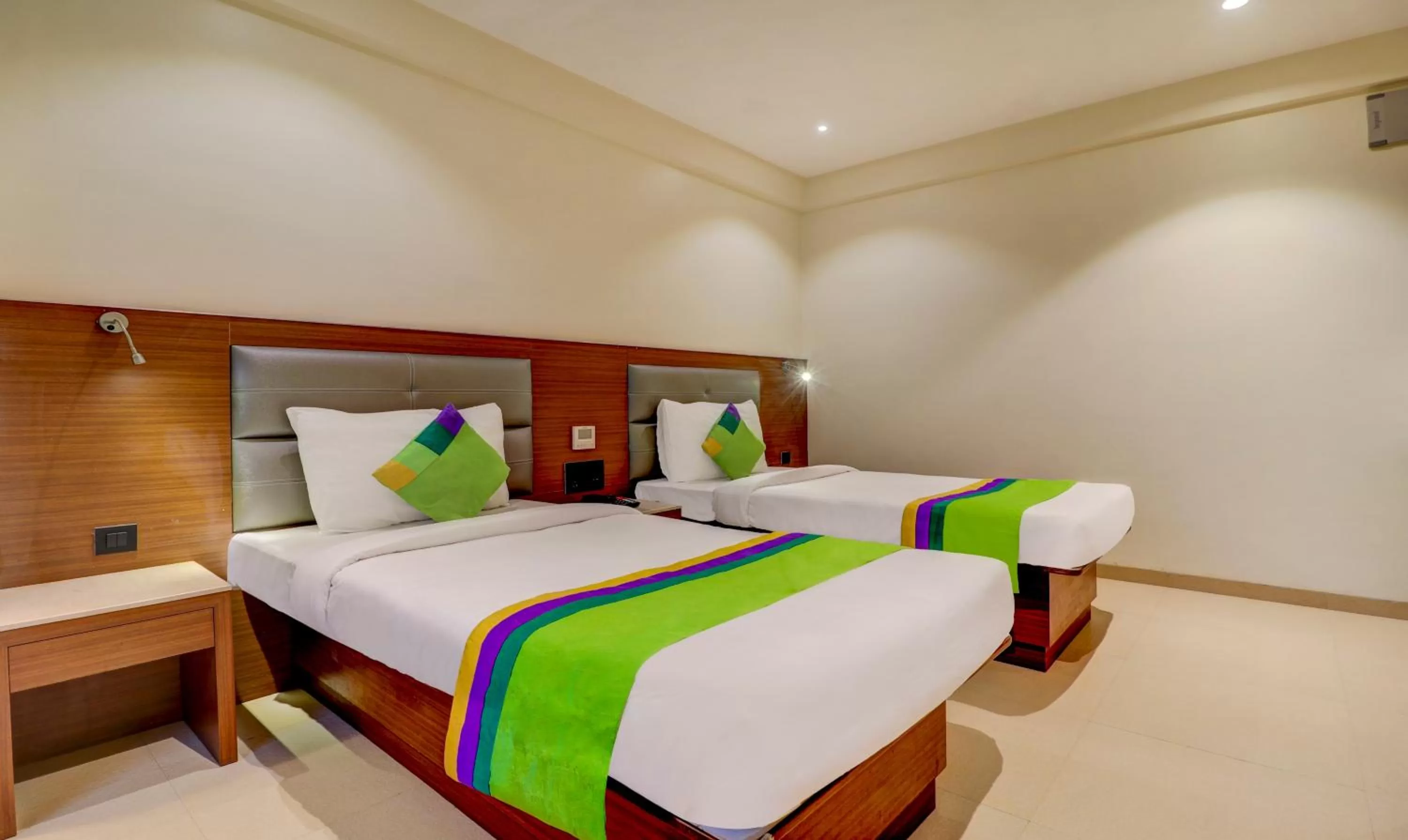 Bed in Treebo Ranjeet Shivaji Nagar