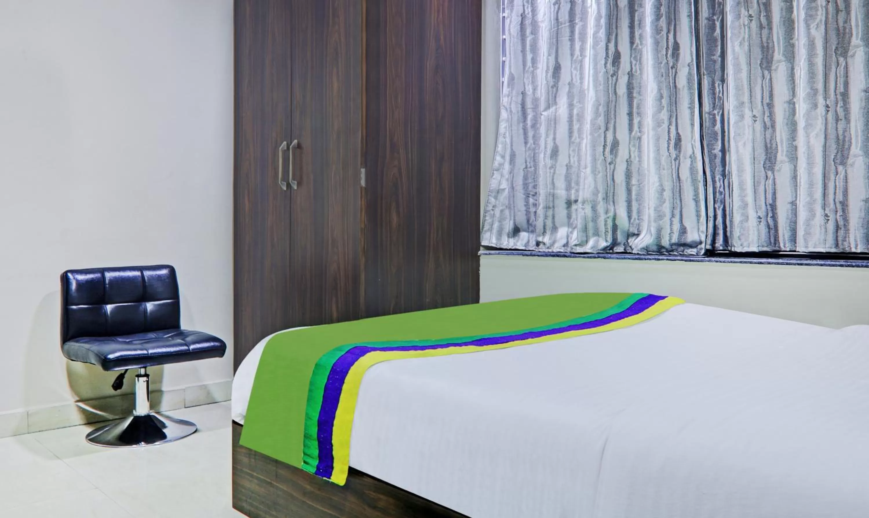 Bedroom, Bed in Treebo Raj Inn Lalpur