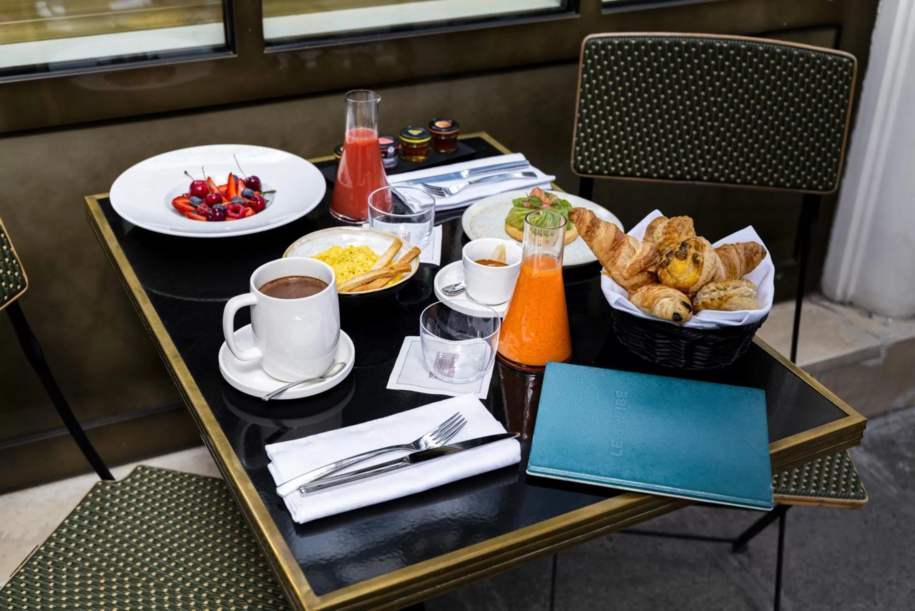 Breakfast in Sofitel Le Scribe Paris Opera