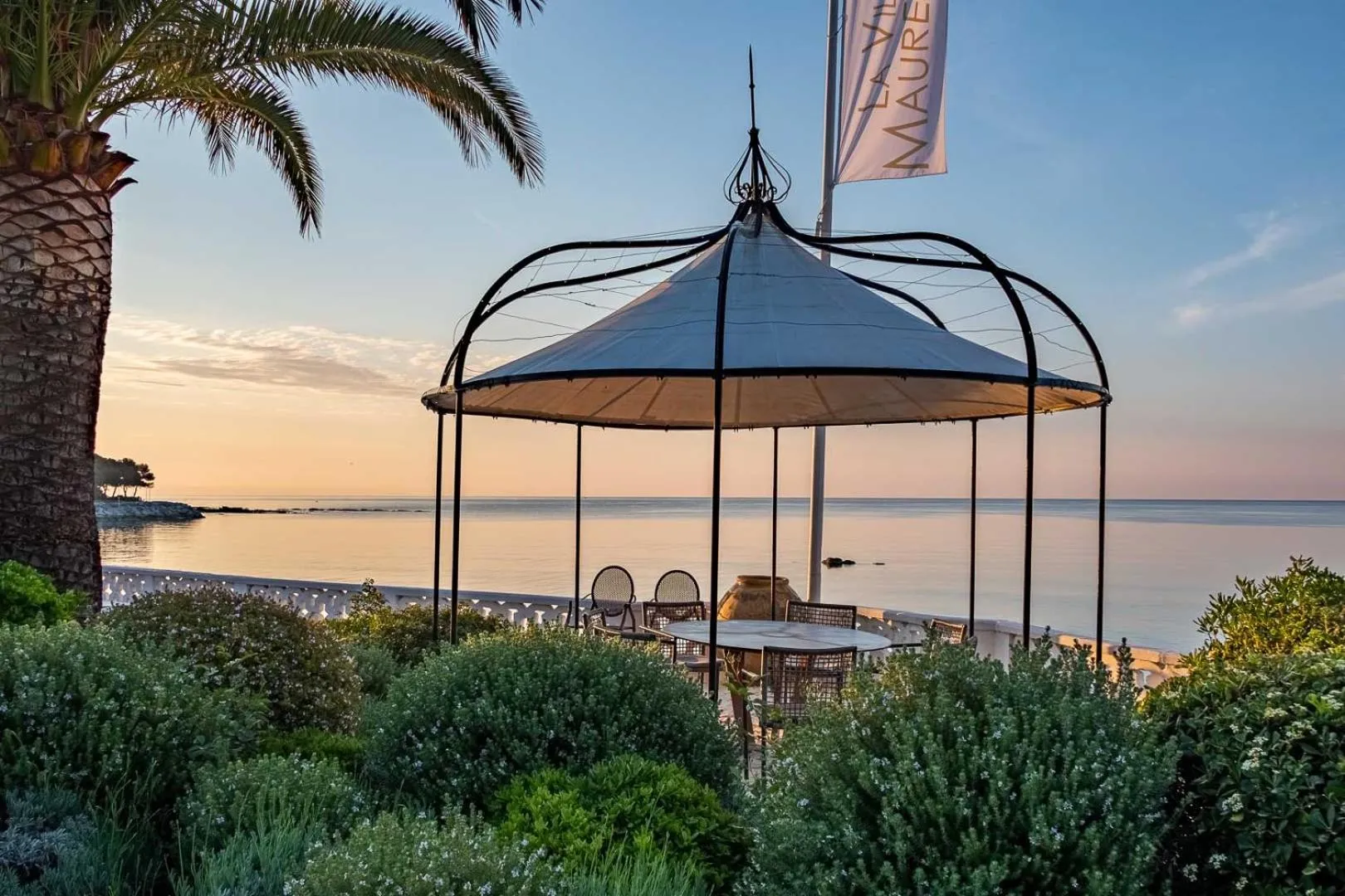 Natural landscape in La Villa Mauresque