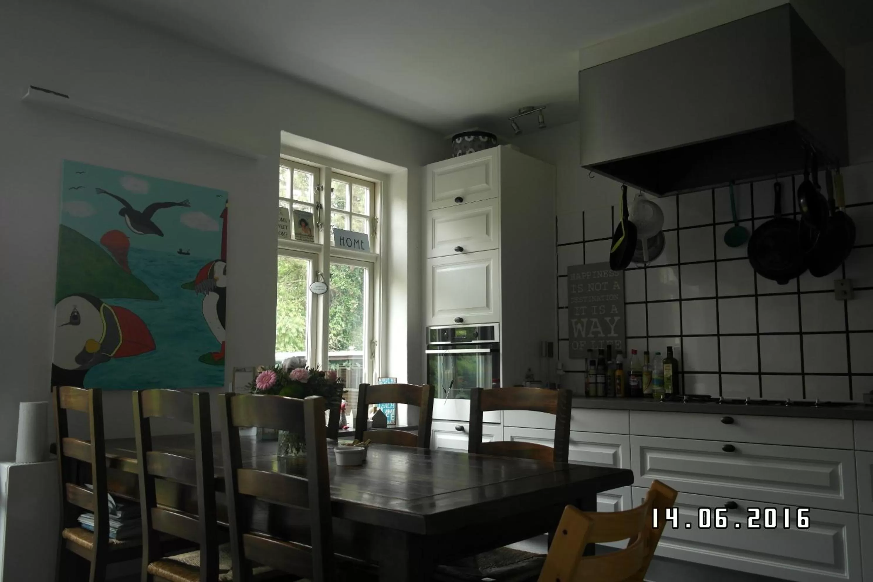 Communal kitchen in Sweethome Guesthouse