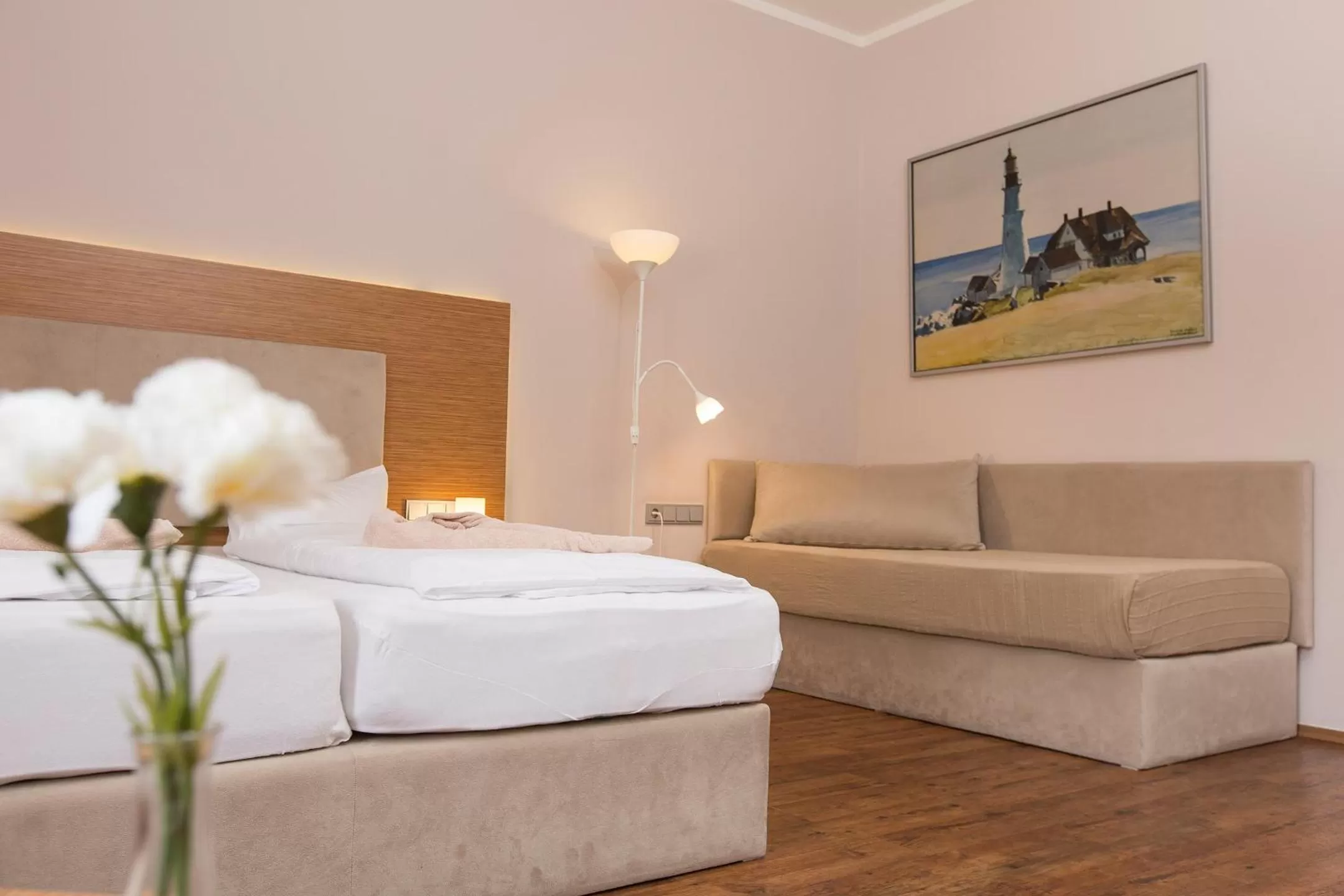 Photo of the whole room, Bed in T3 Hotel Cityloft