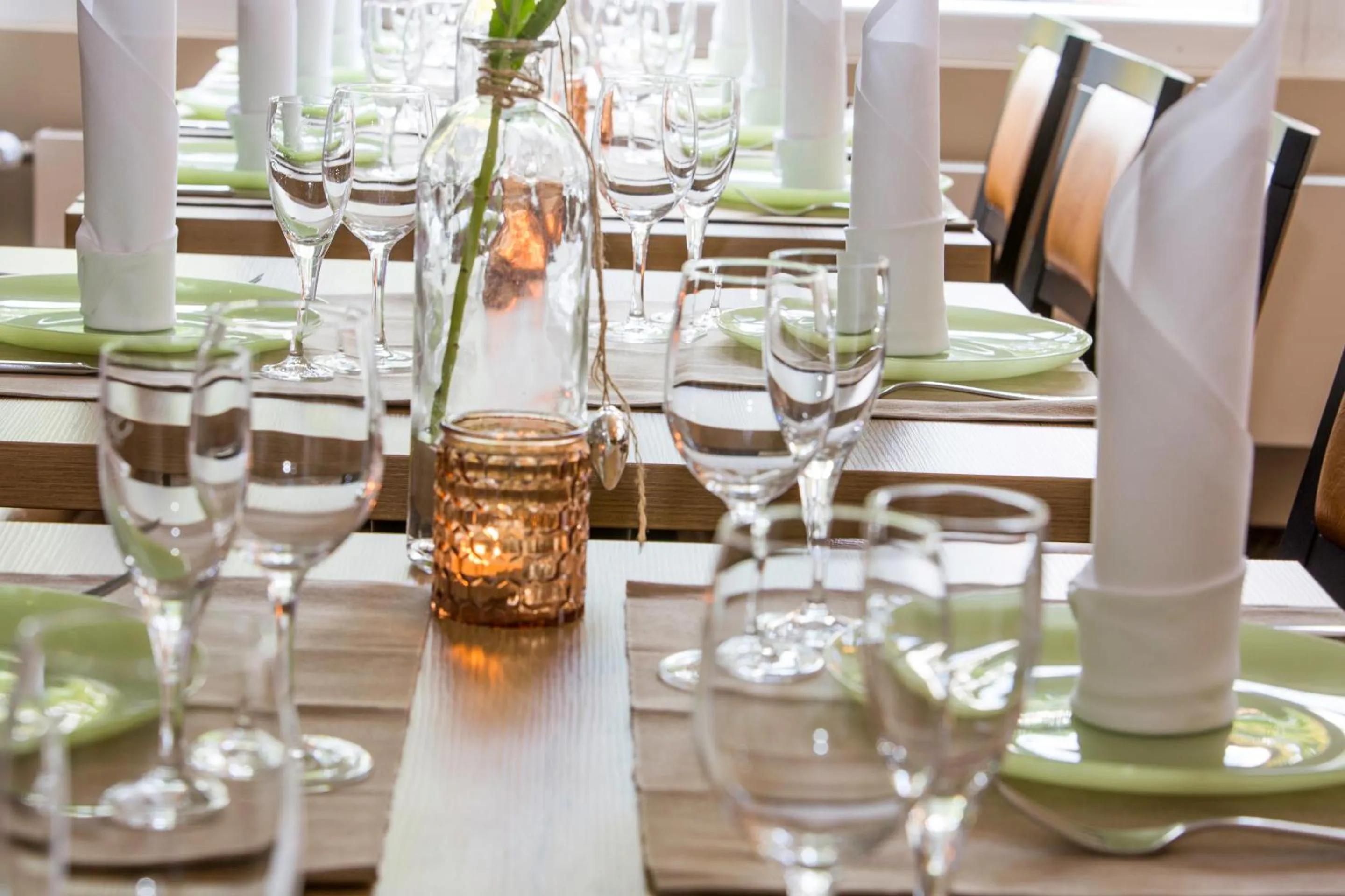 Banquet/Function facilities in Caravelle Hotel im Park