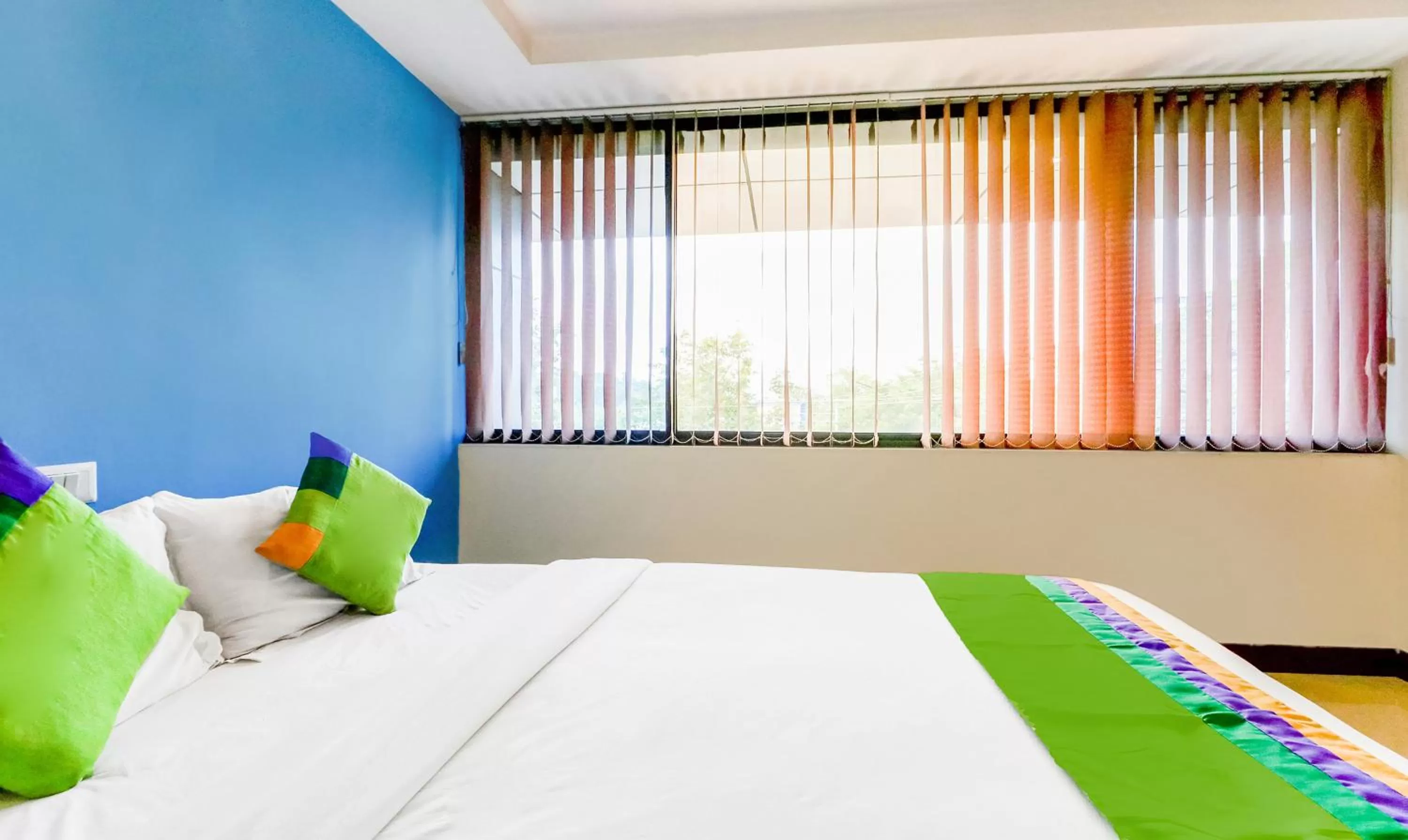 Bedroom, Bed in Treebo Concerto Residentia