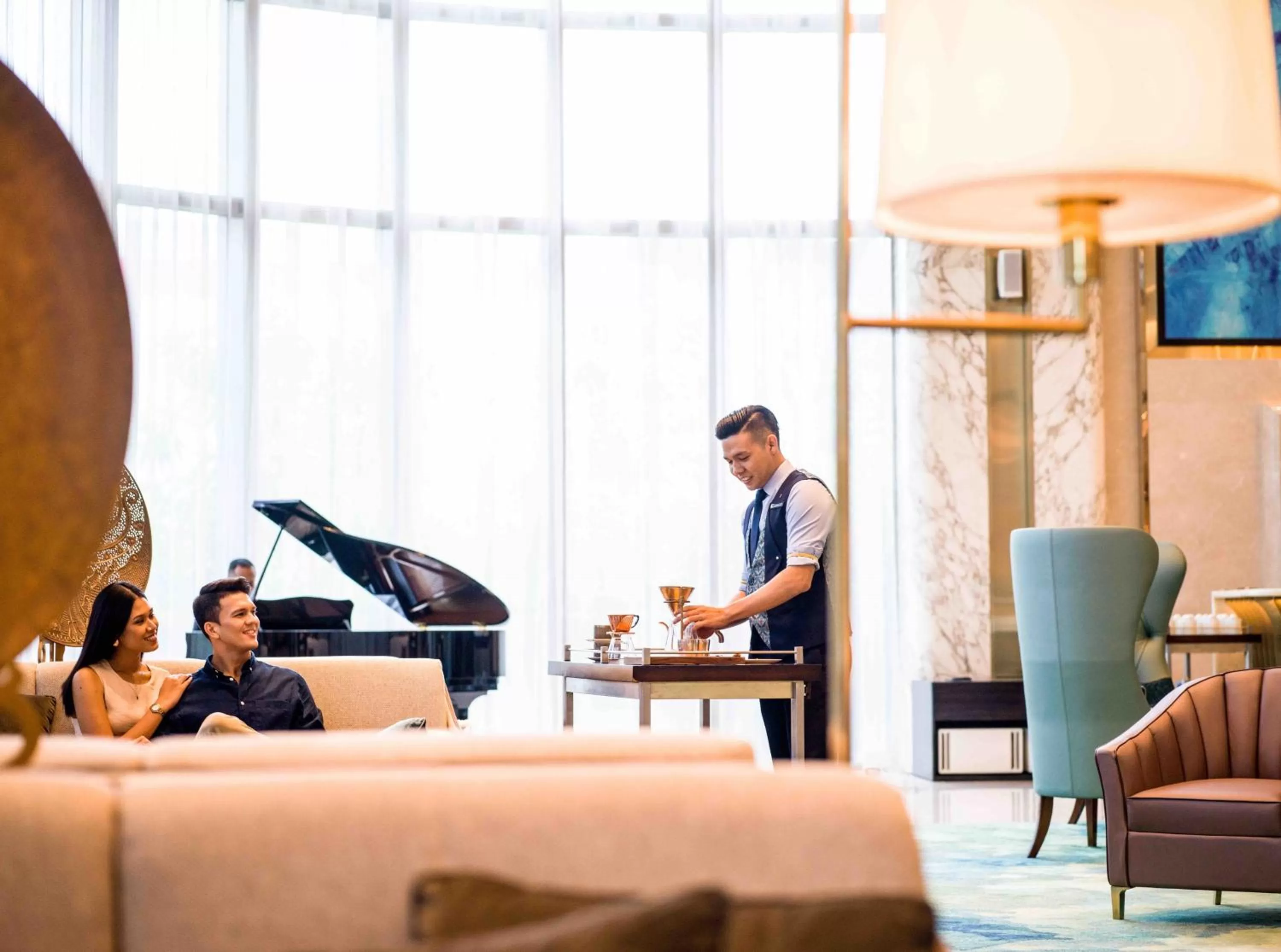 Lounge or bar in InterContinental Hotels Jakarta Pondok Indah by IHG