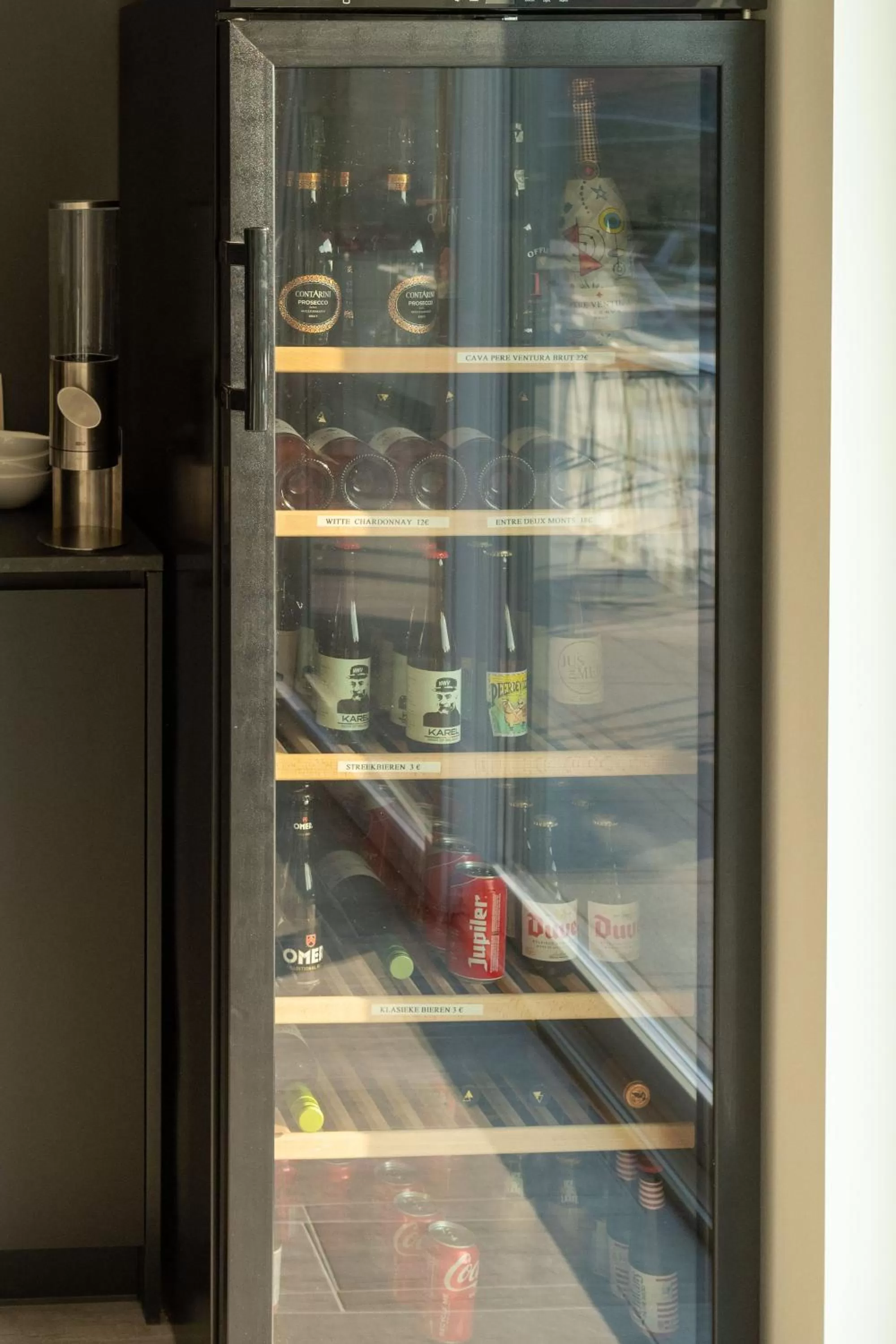 Drinks in Logies Ternier