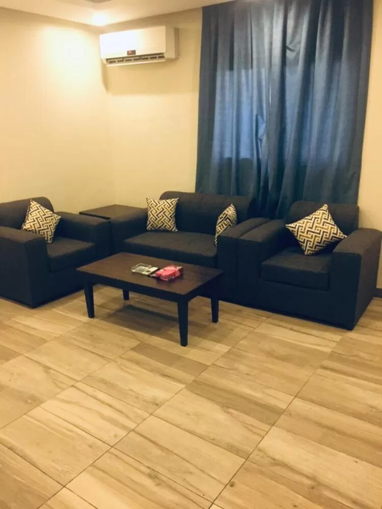 Seating area in شقق درر رامه للشقق المخدومة 10