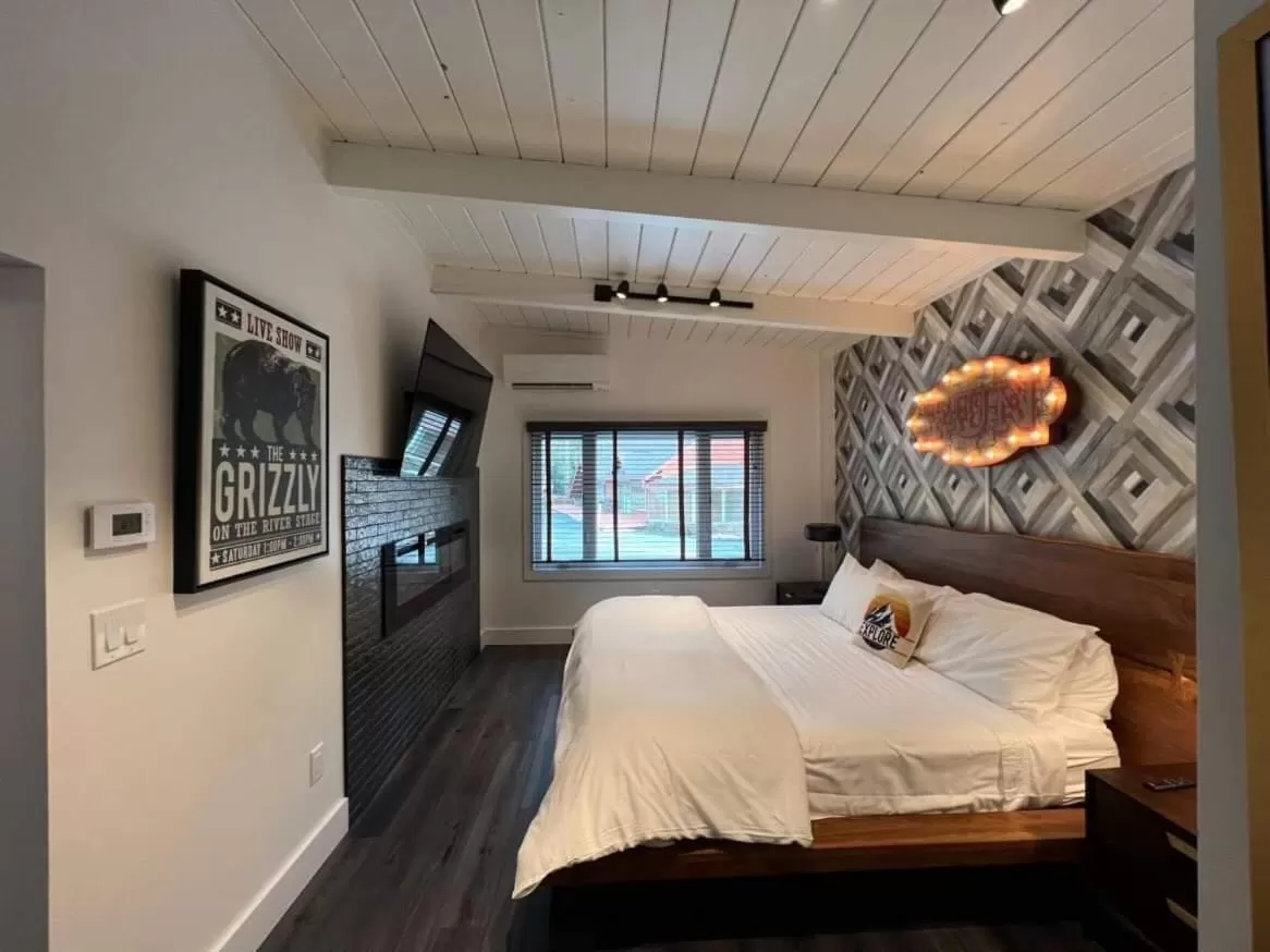 Bed in The Creekstone