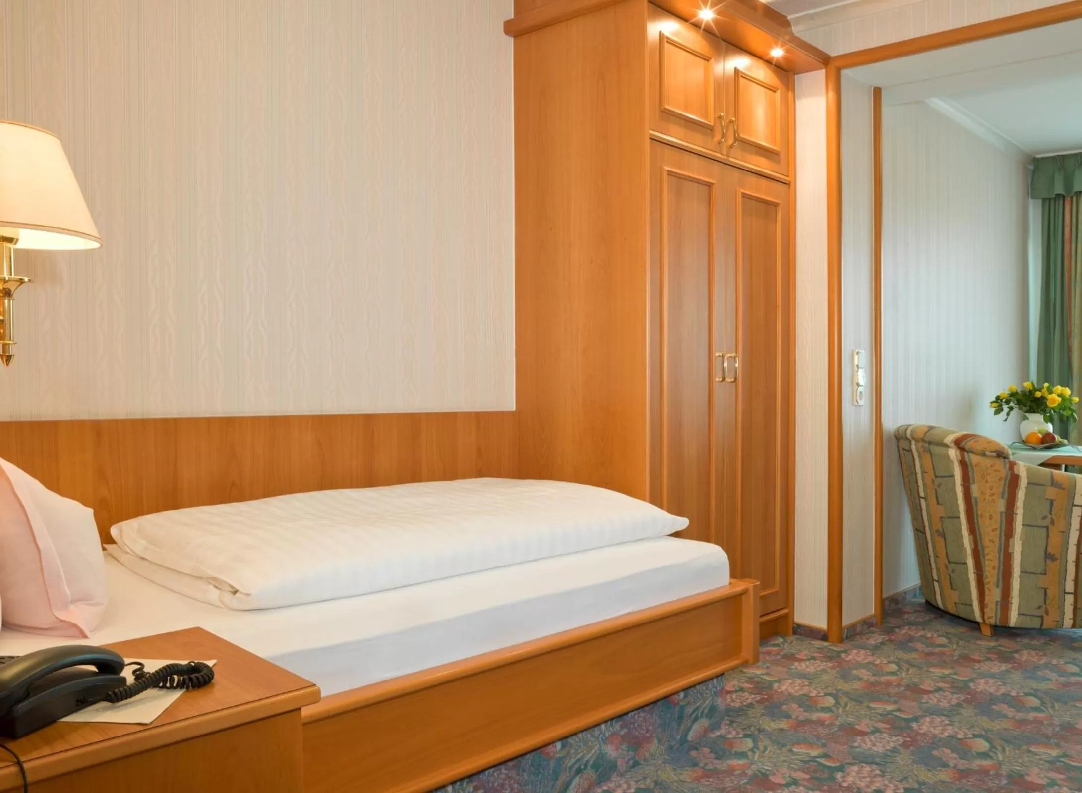 Photo of the whole room, Bed in Hotel Pension Fent