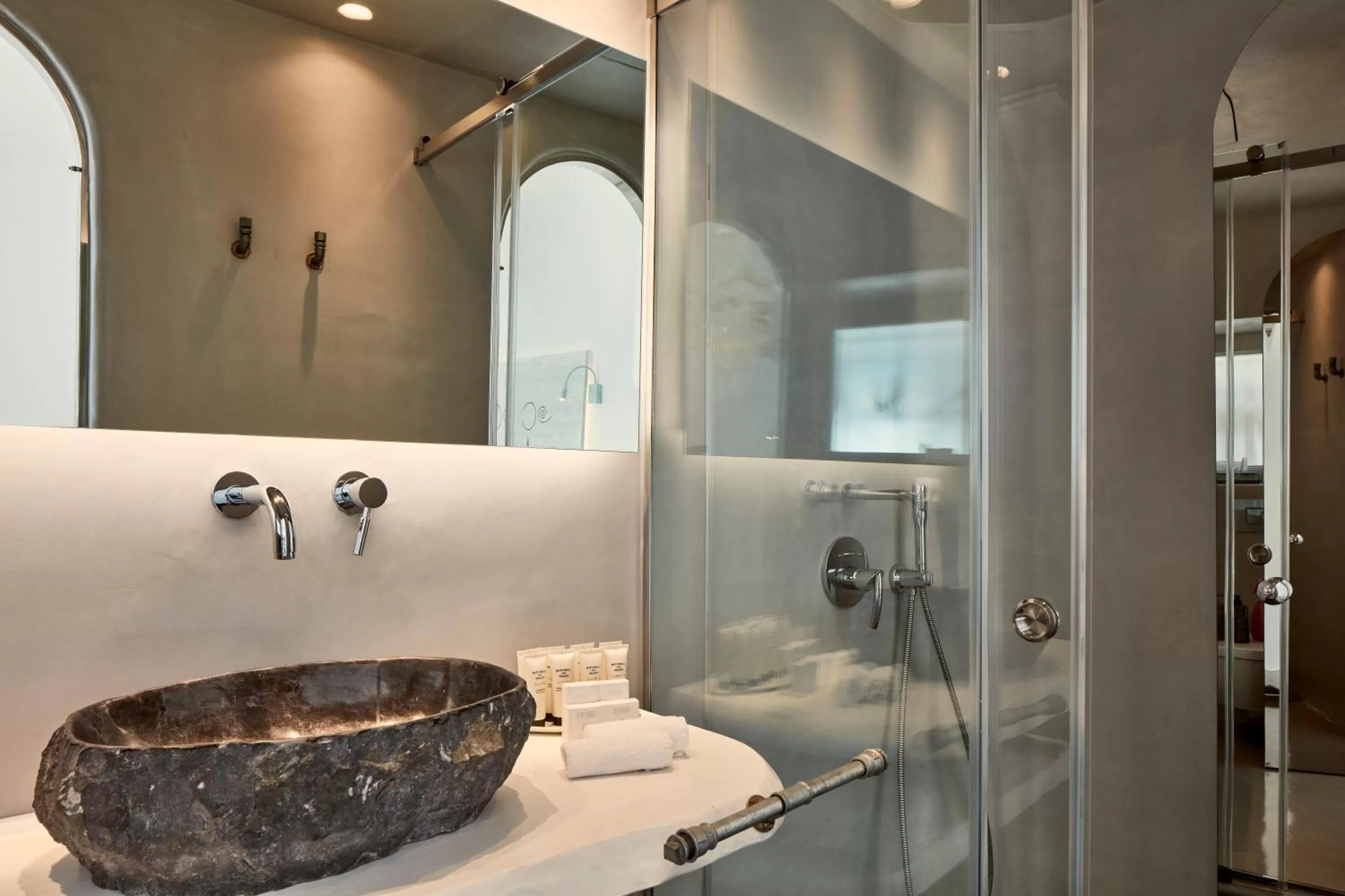 Bathroom in Homeric Poems