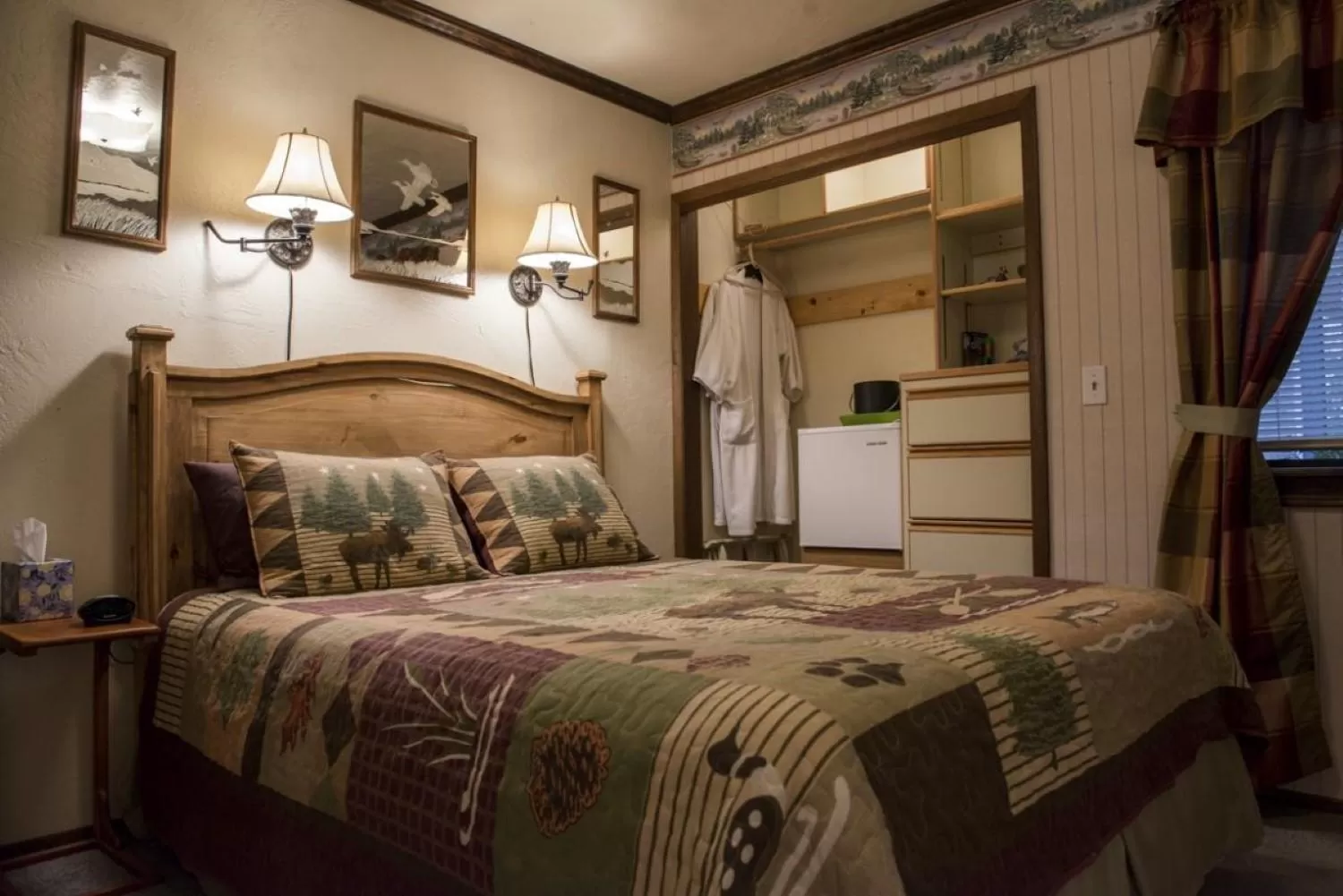 Bed in Canyon Colors Bed and Breakfast