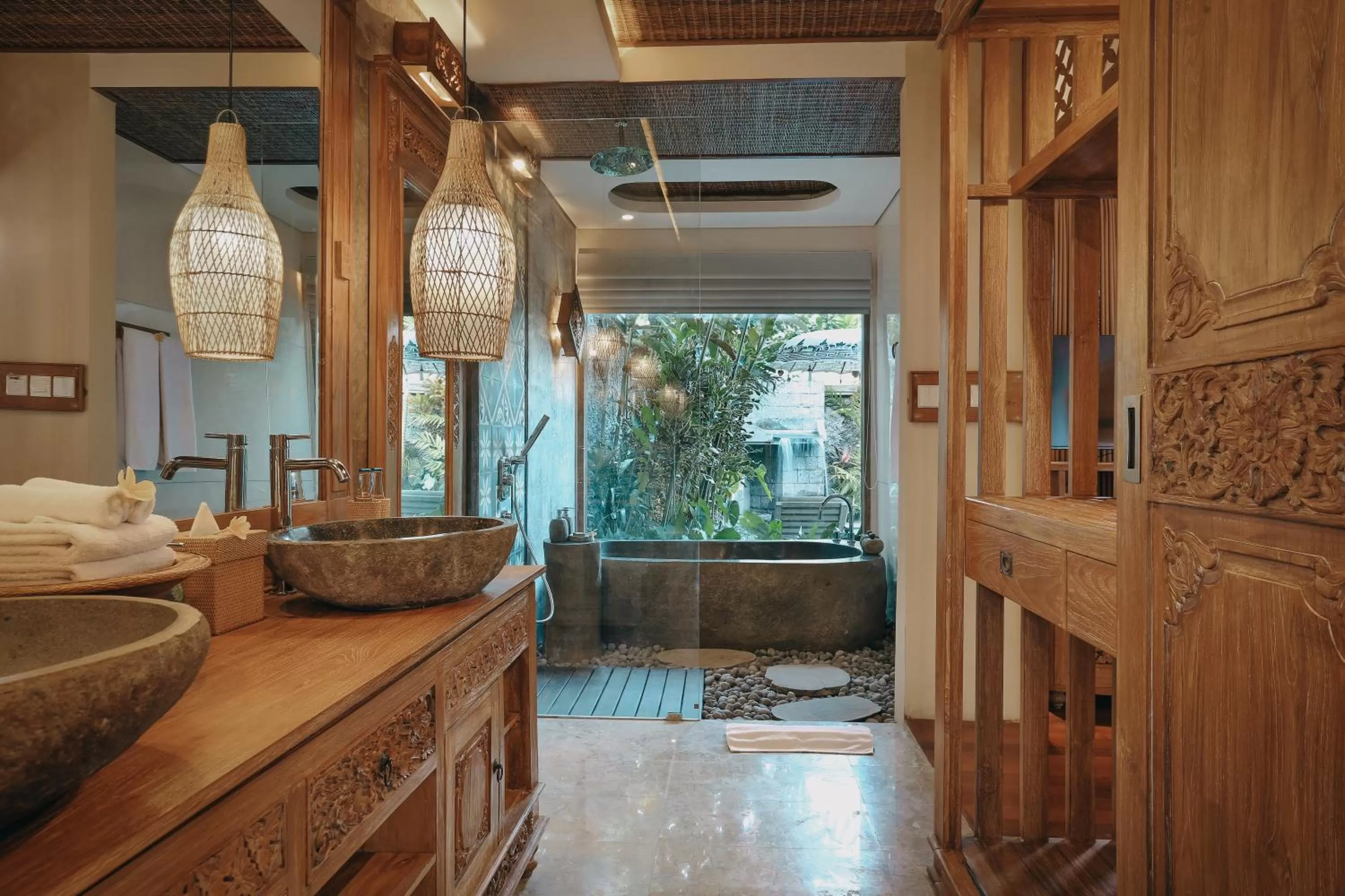 Bathroom in The Alena Resort a Pramana Experience