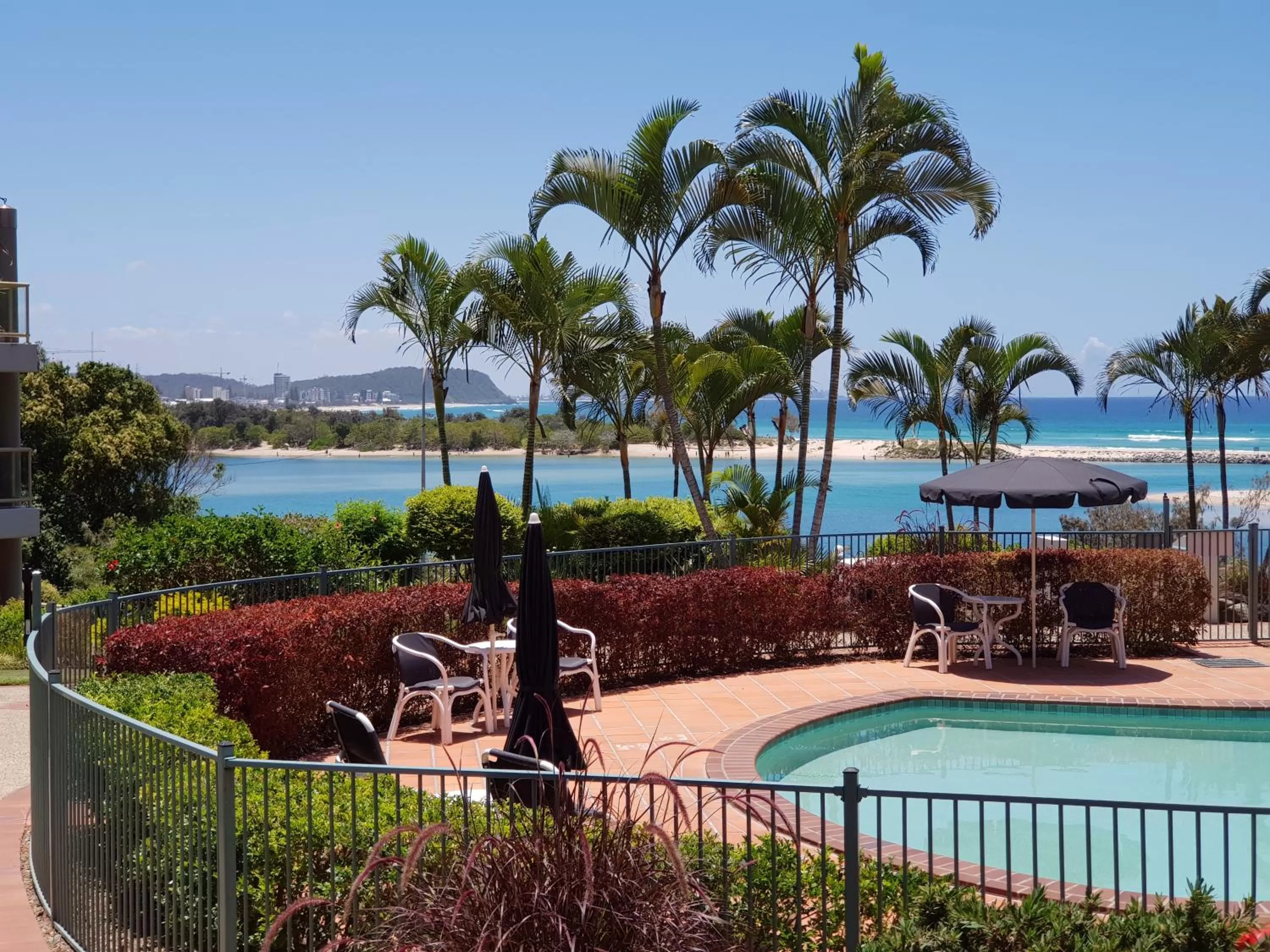 Pool view in Little Cove Currumbin
