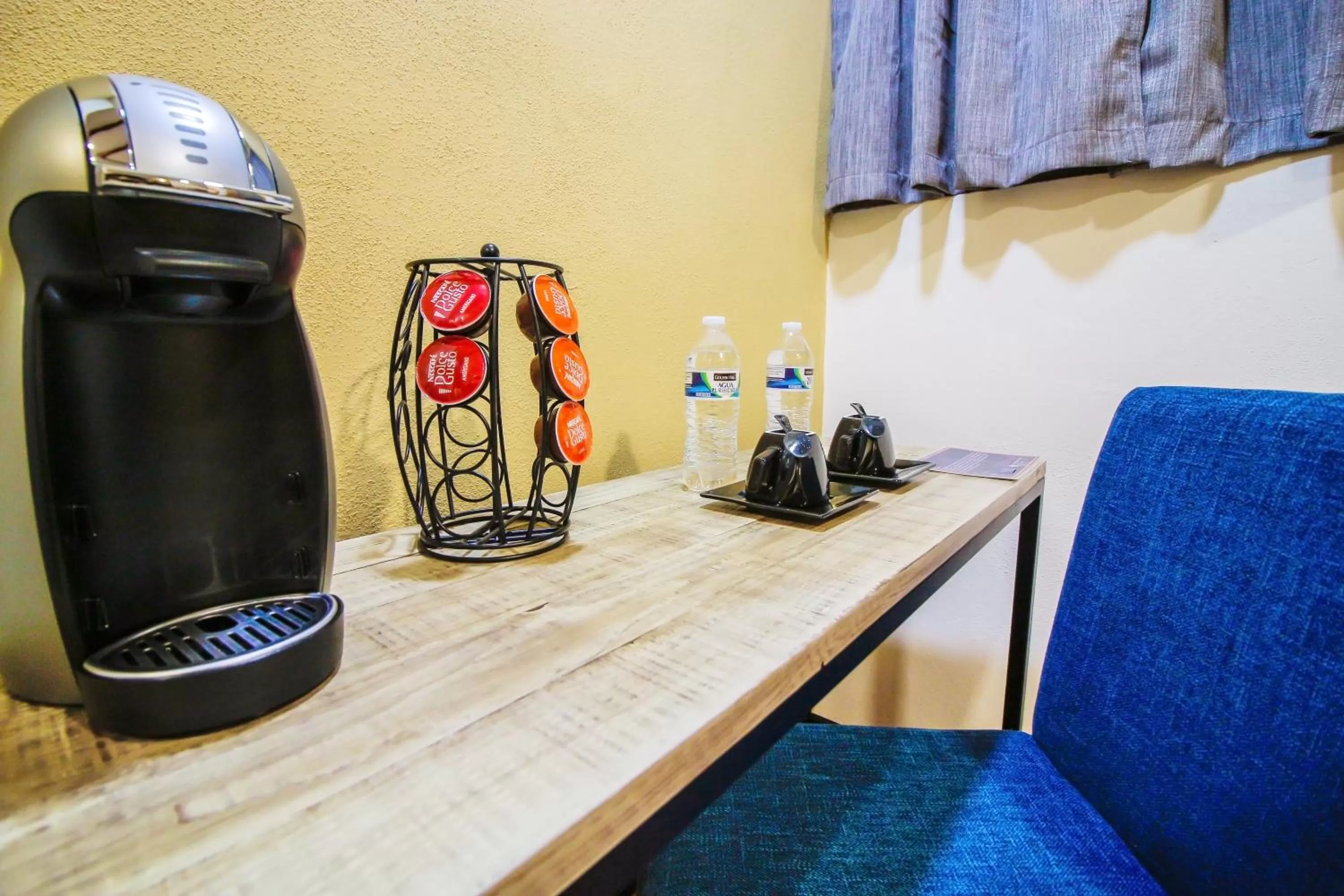 Coffee/tea facilities in Hotel La Notaría