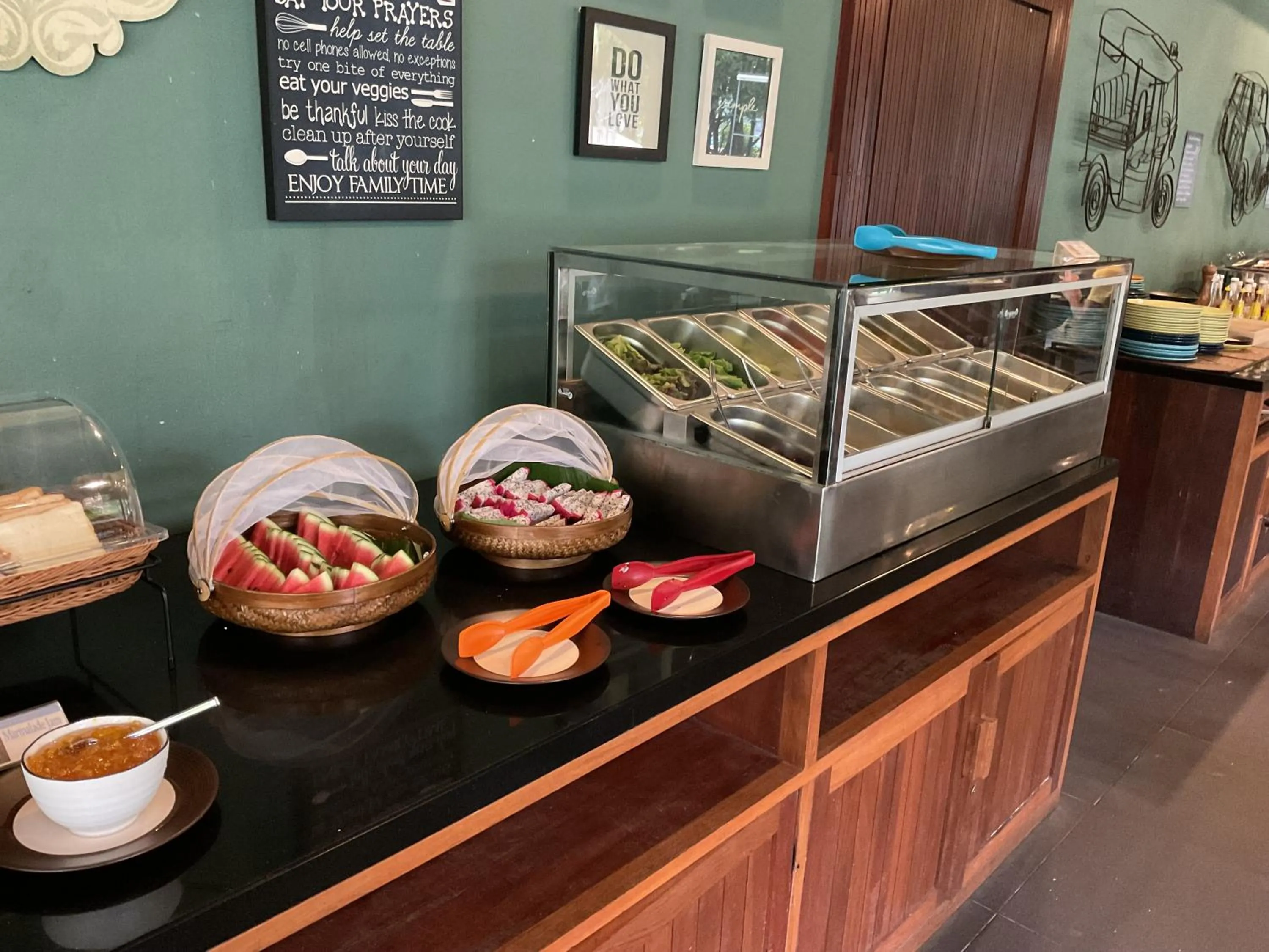 Breakfast in Avatar Railay-Adults Only