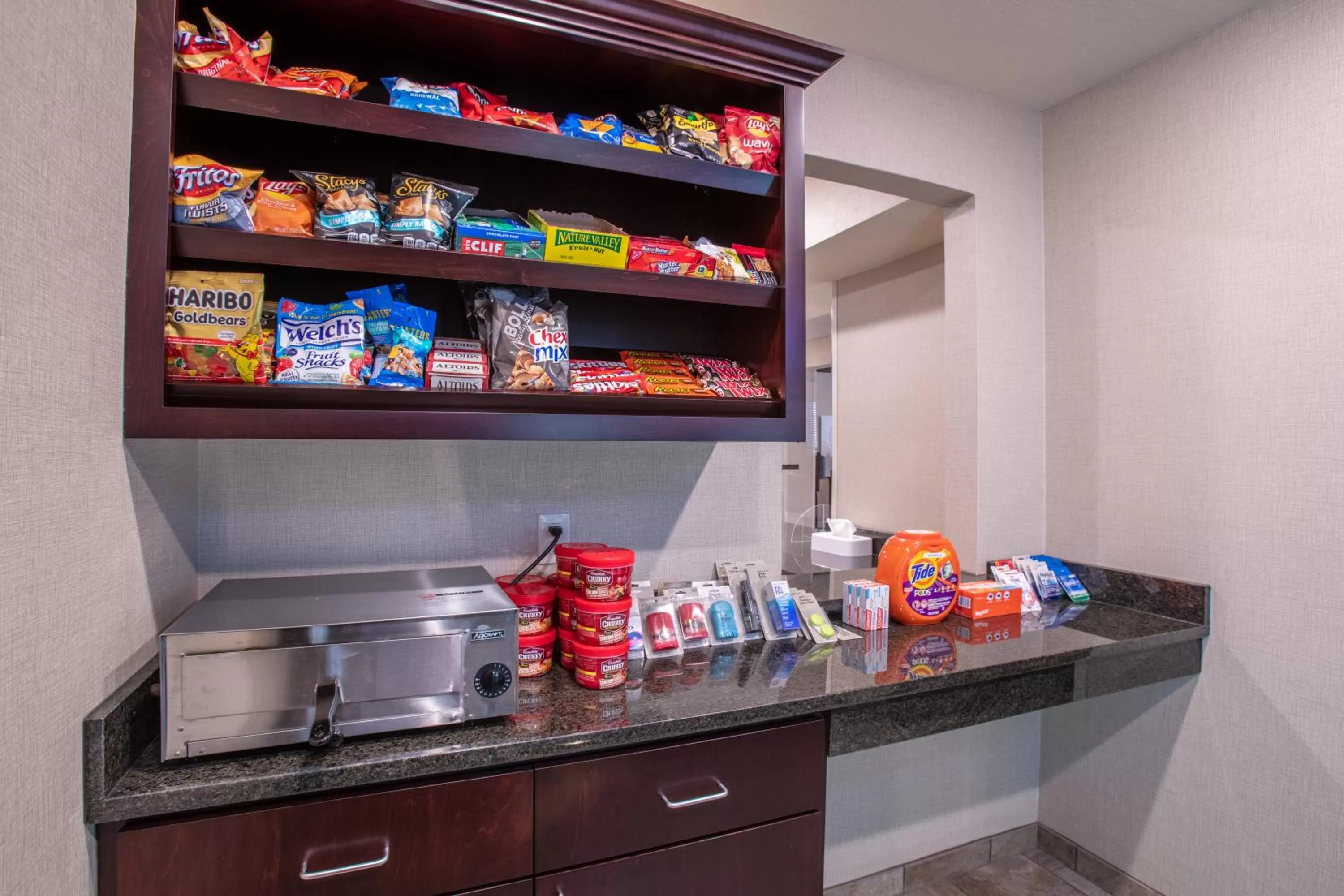 Food in Cobblestone Inn & Suites - Pine Bluffs