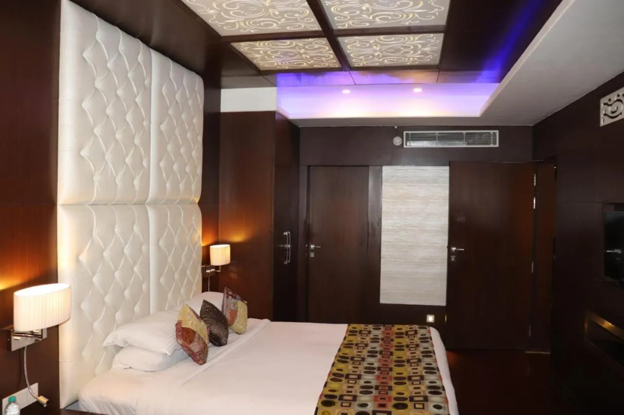 Bed in Renest Jaipur