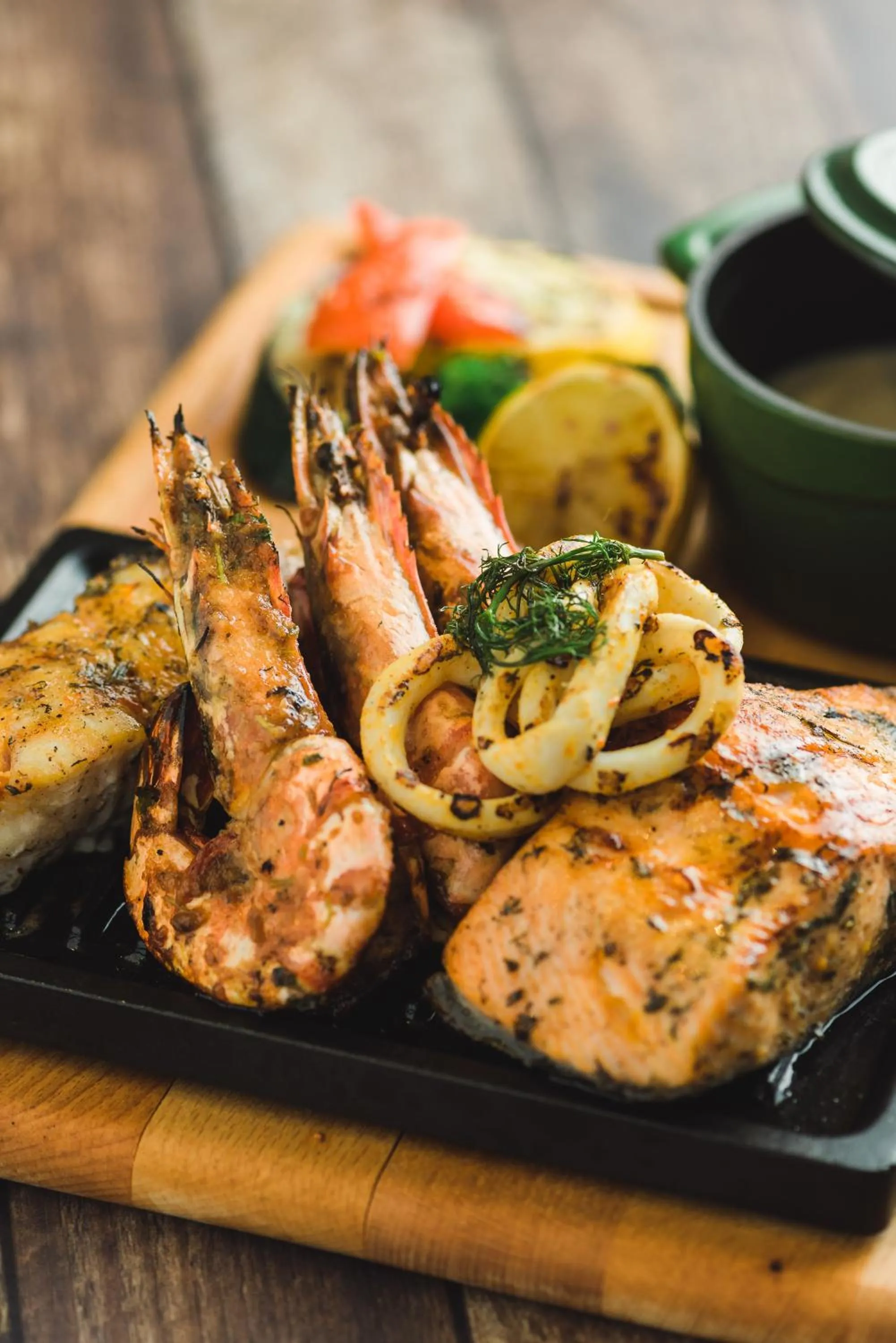 Food and drinks in Jannah Marina Hotel Apartments