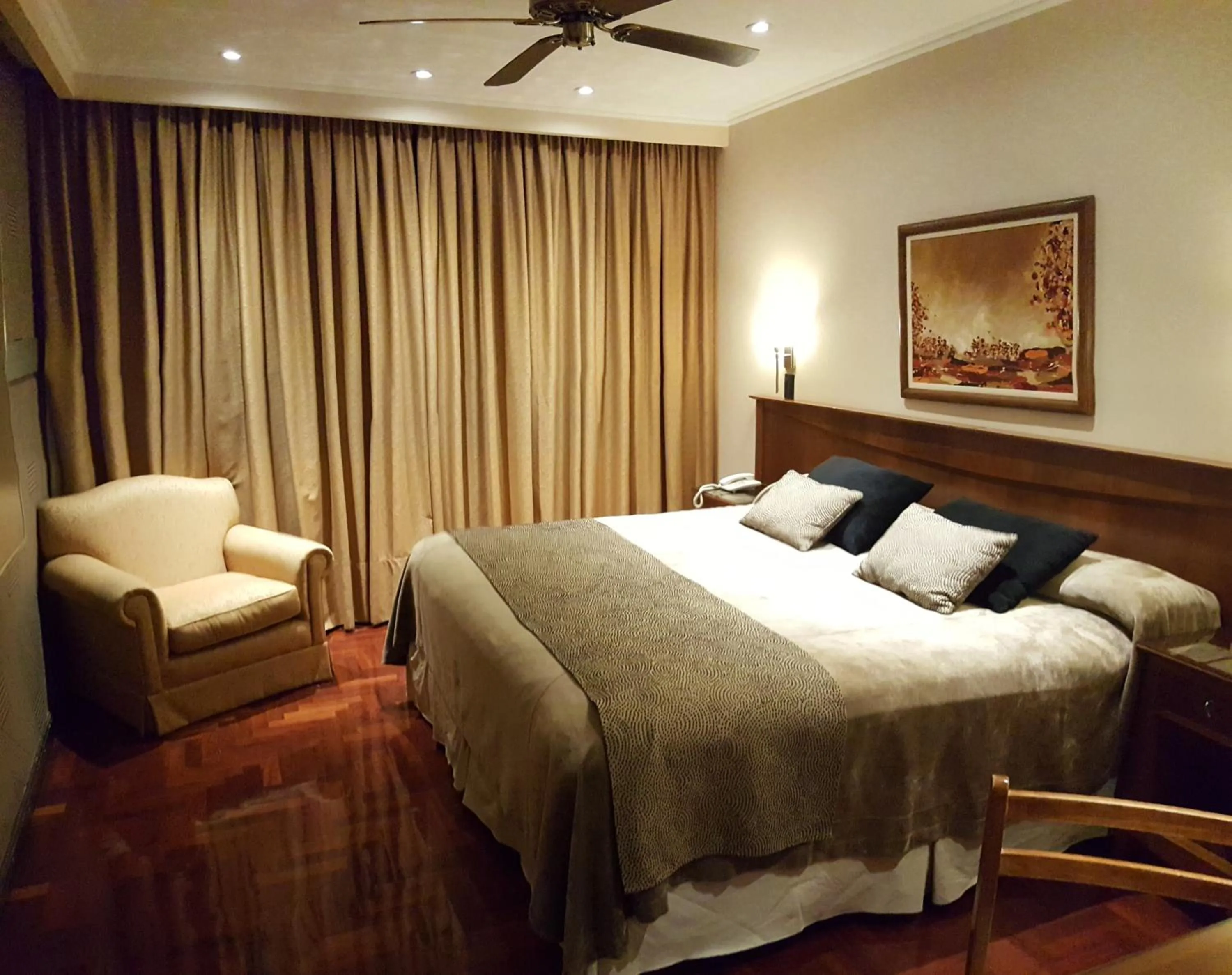 Photo of the whole room, Bed in Hotel Viñas del Sol