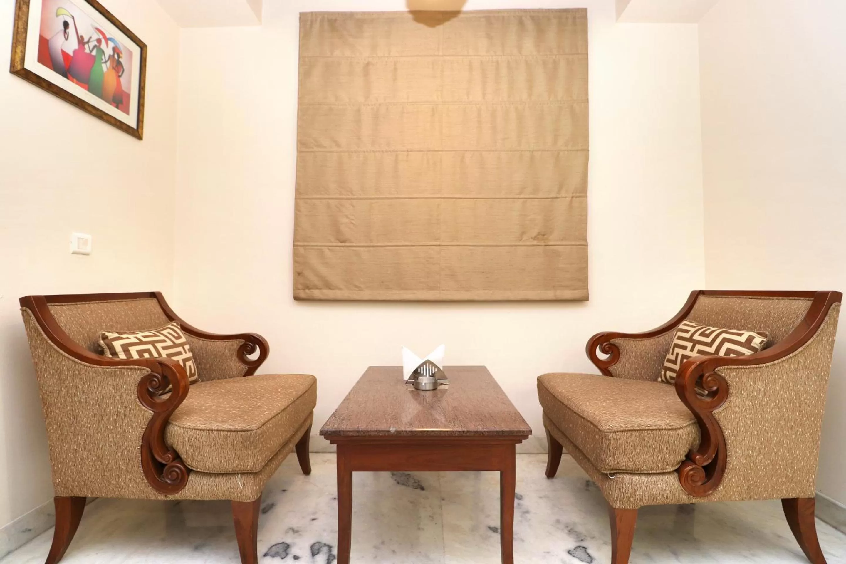 Living room in Hotel Leela Grande