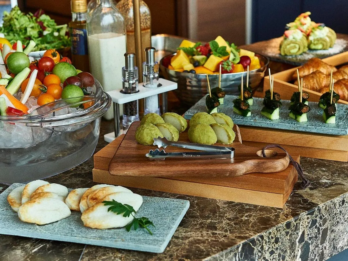 Buffet breakfast in Hotel Metropolitan Sendai East