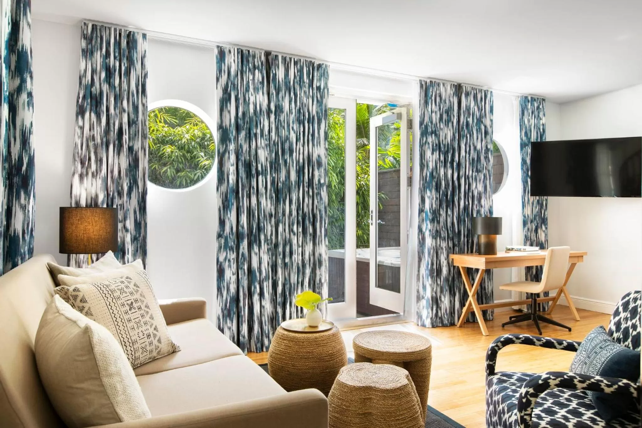 Photo of the whole room in Kimpton Angler’s Hotel South Beach by IHG