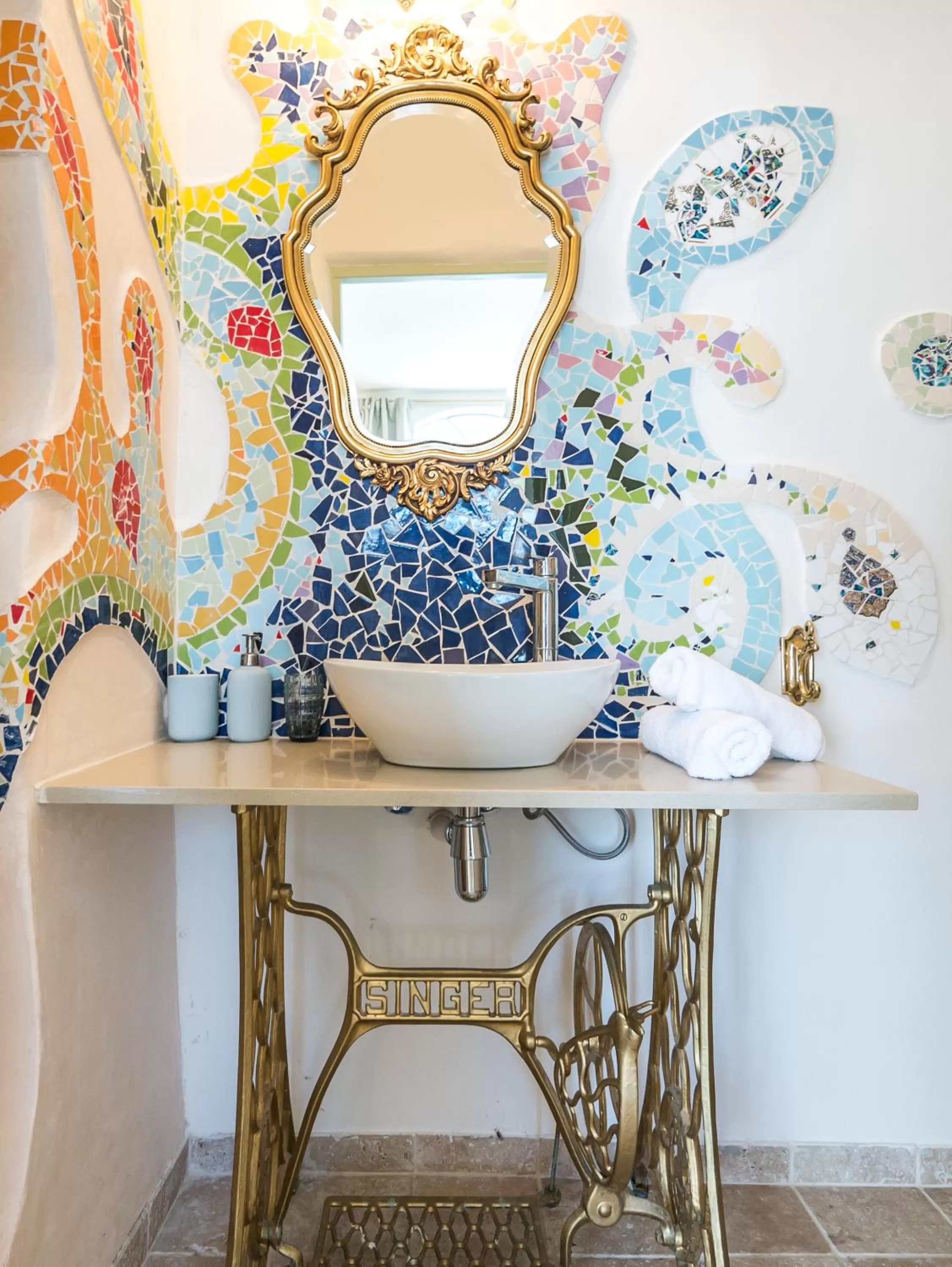 Bathroom in The Way Inn - Boutique Suites