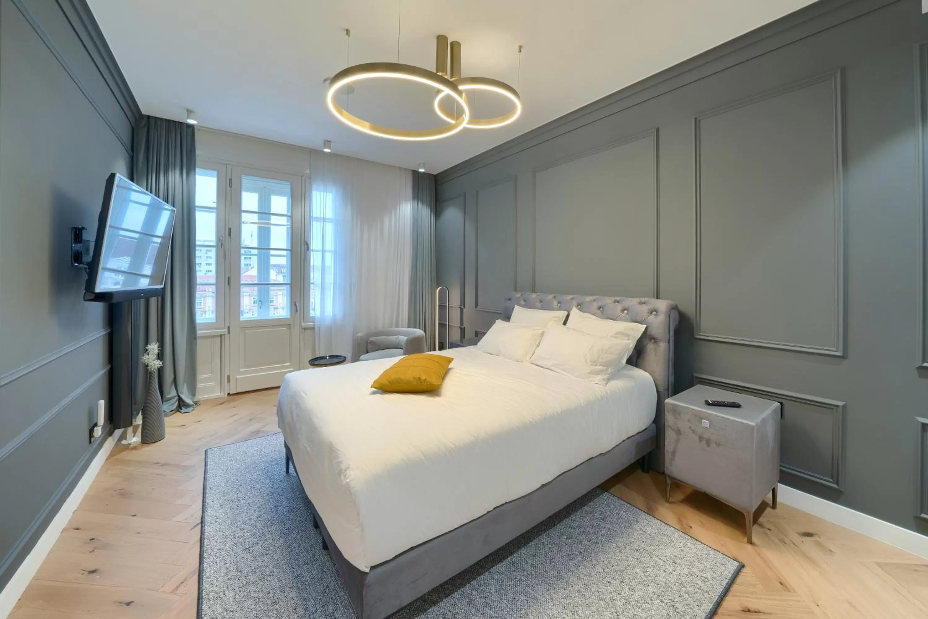 TV and multimedia, Bed in Elysium Residence